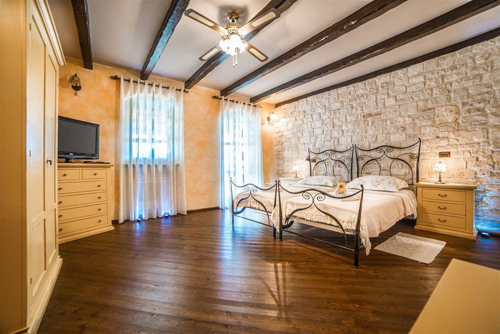 Luxury villa in Barat with a wellness