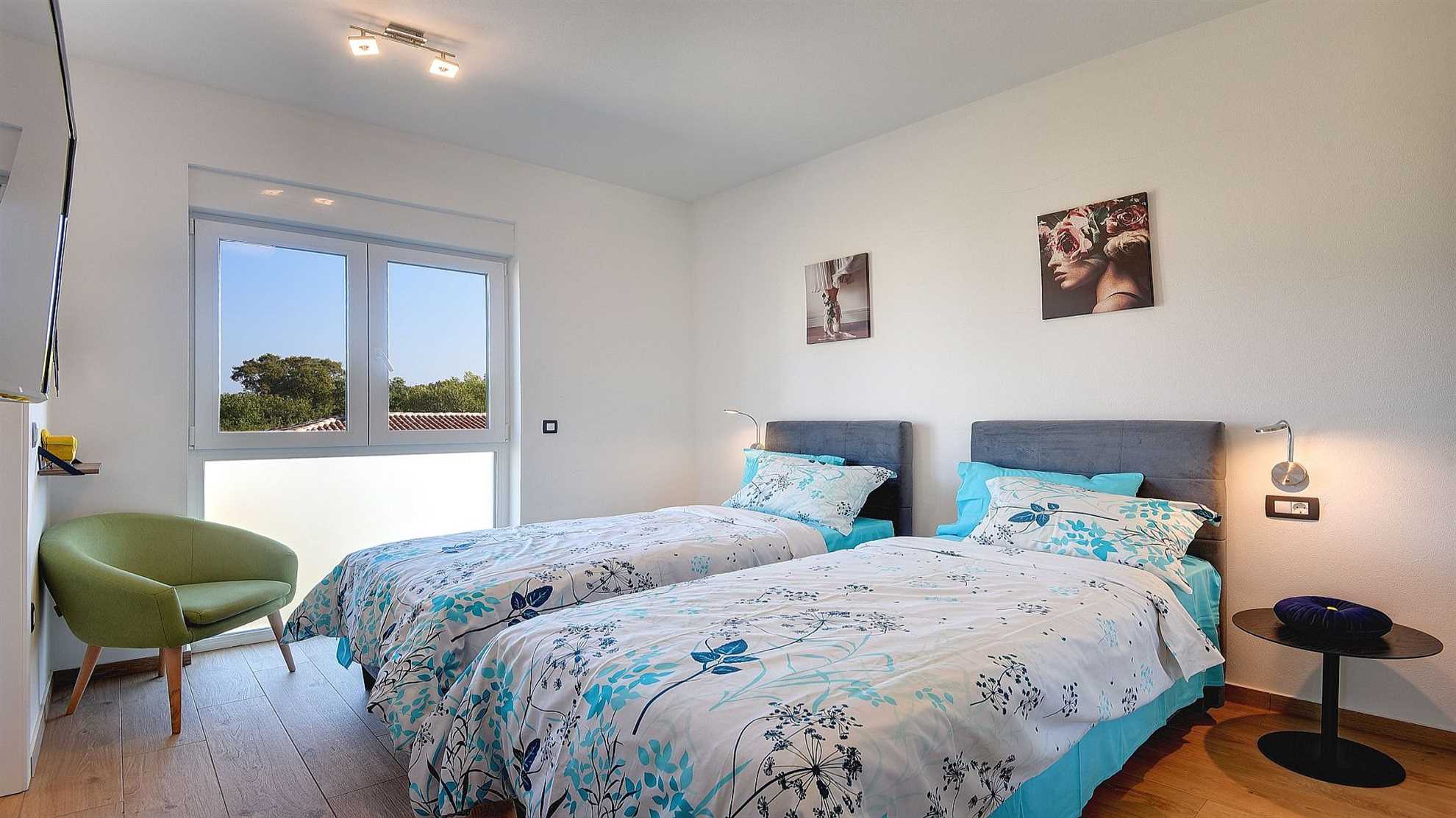 Luxurious complex with two swimming pools in Pula