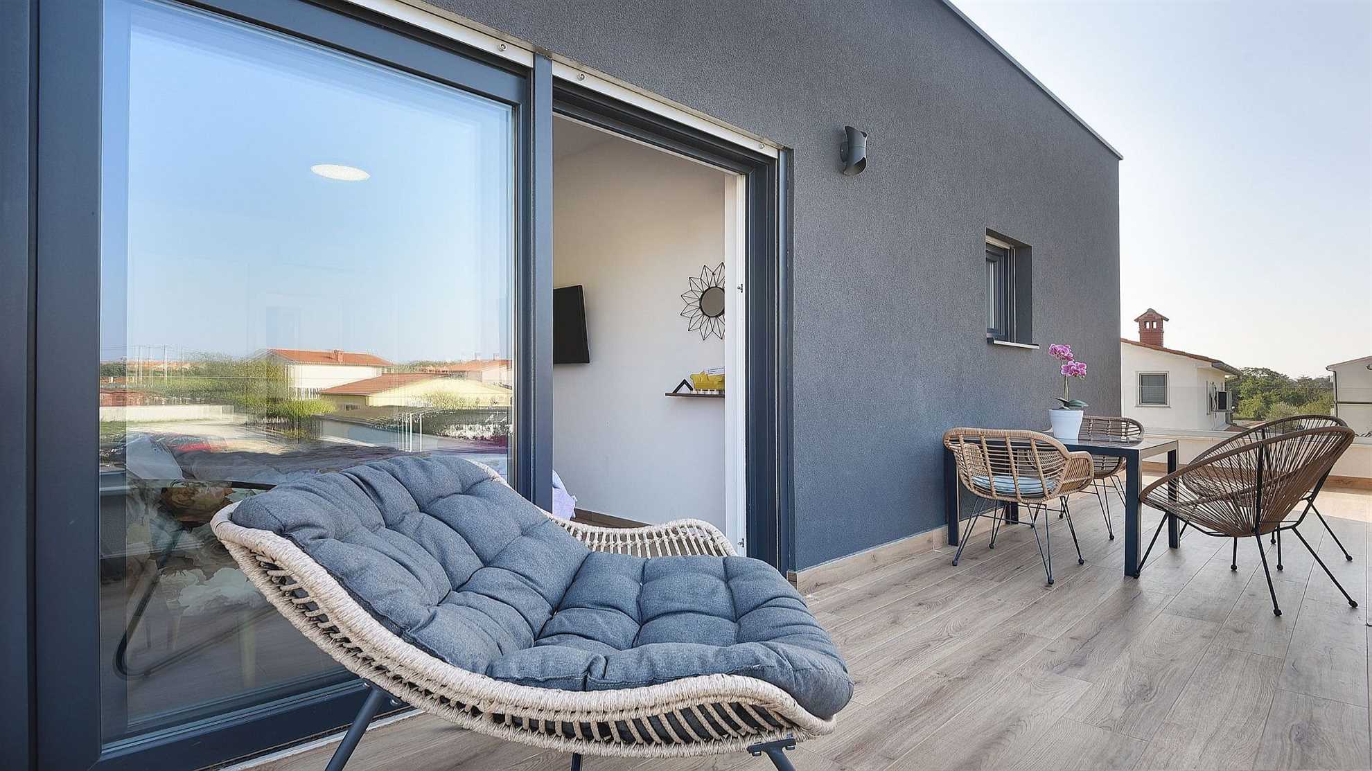 Luxurious complex with two swimming pools in Pula