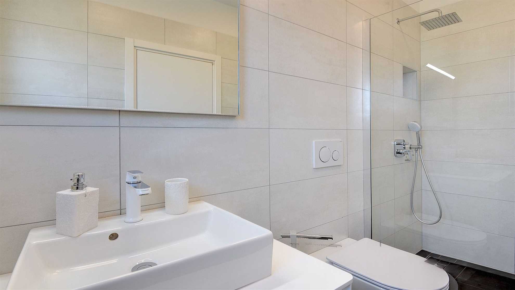 Luxurious complex with two swimming pools in Pula