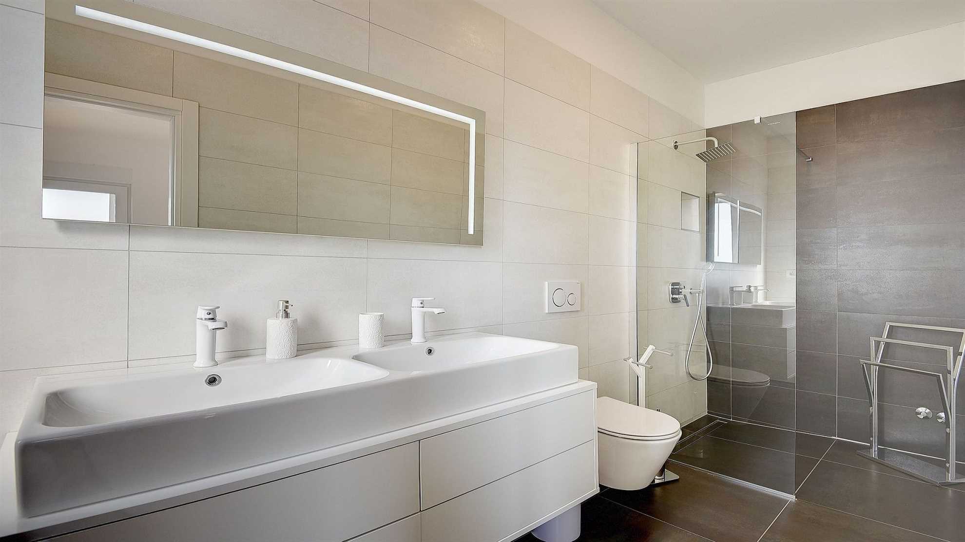 Luxurious and elegant poolside villa in Pula