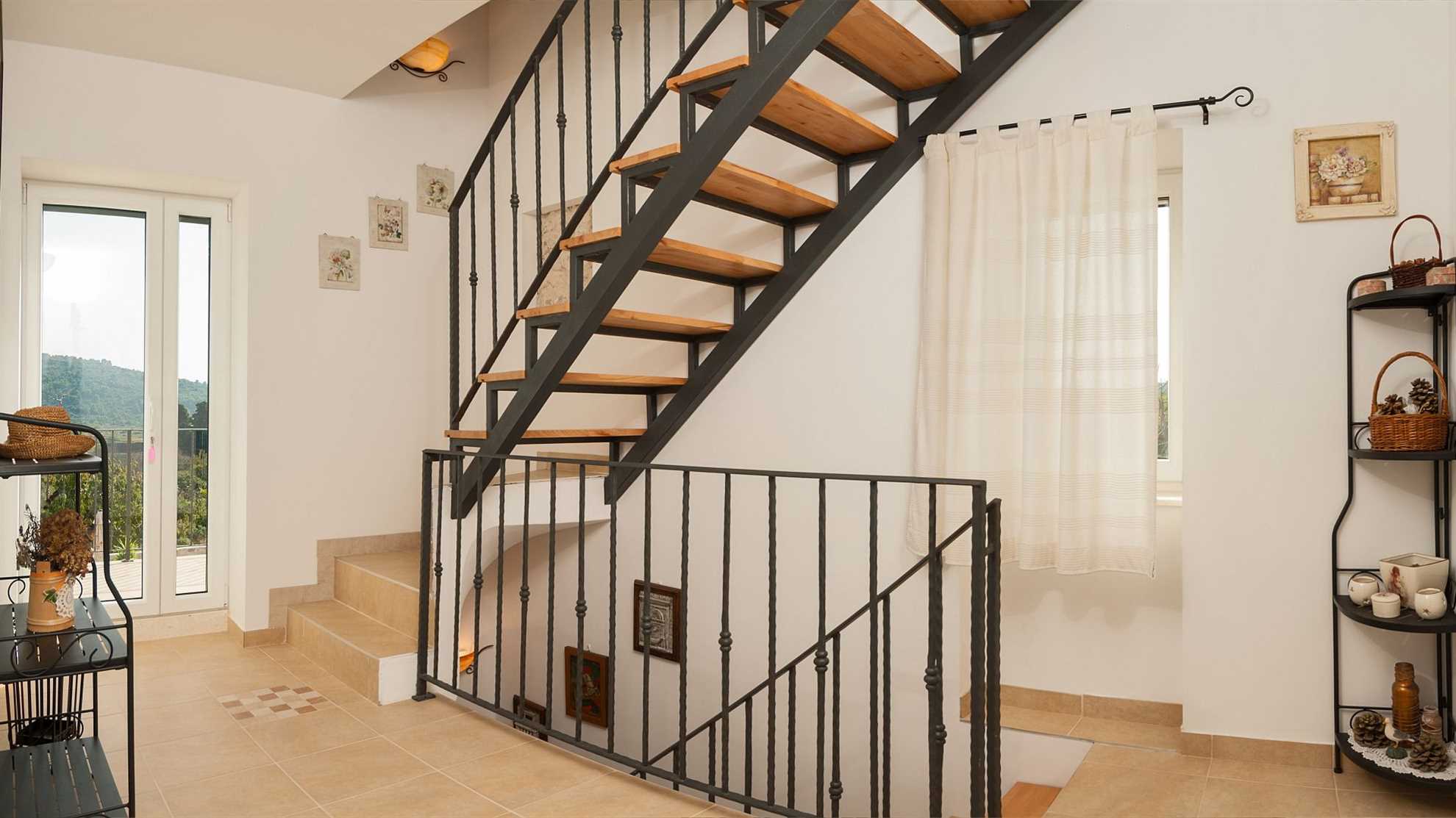 Lovely and traditional stone villa in Donje Selo
