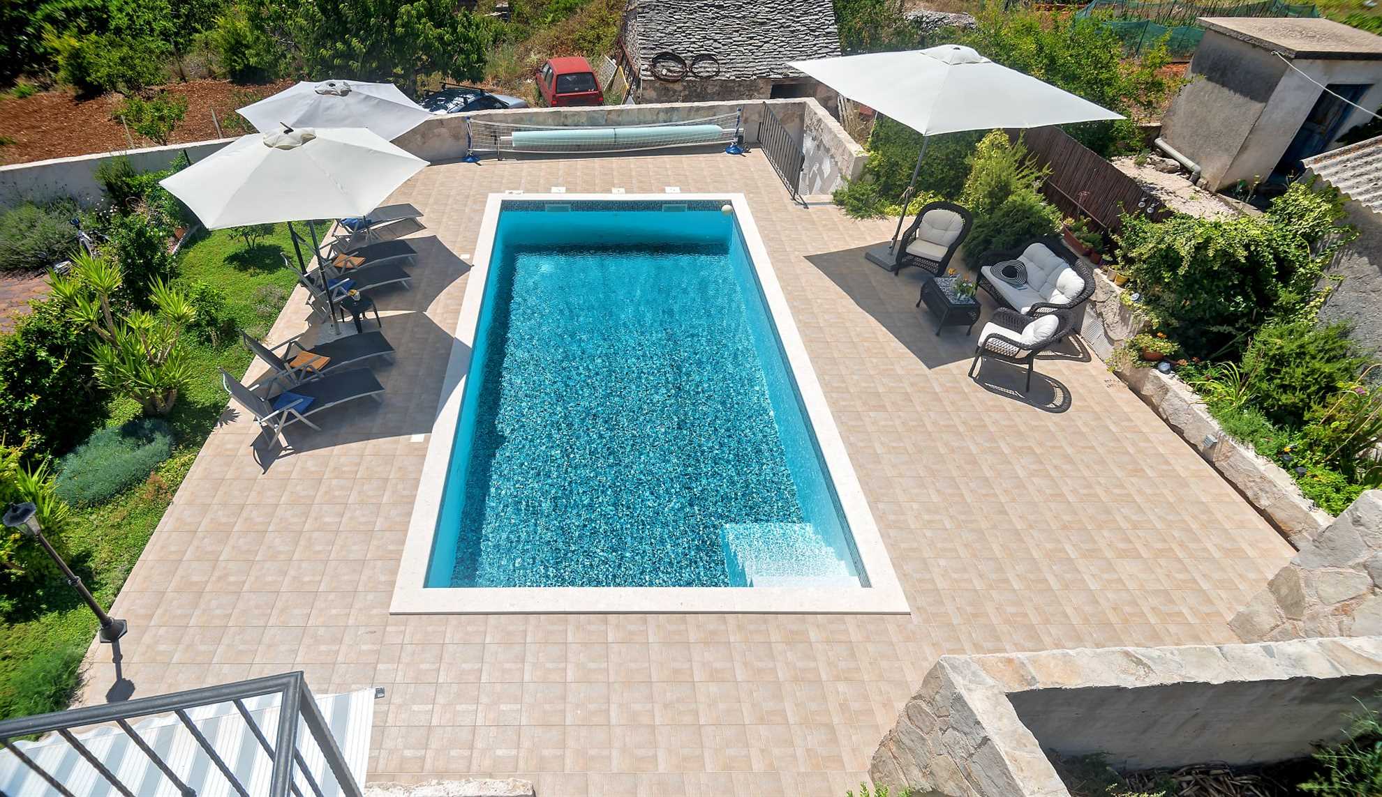 Lovely and traditional stone villa in Donje Selo