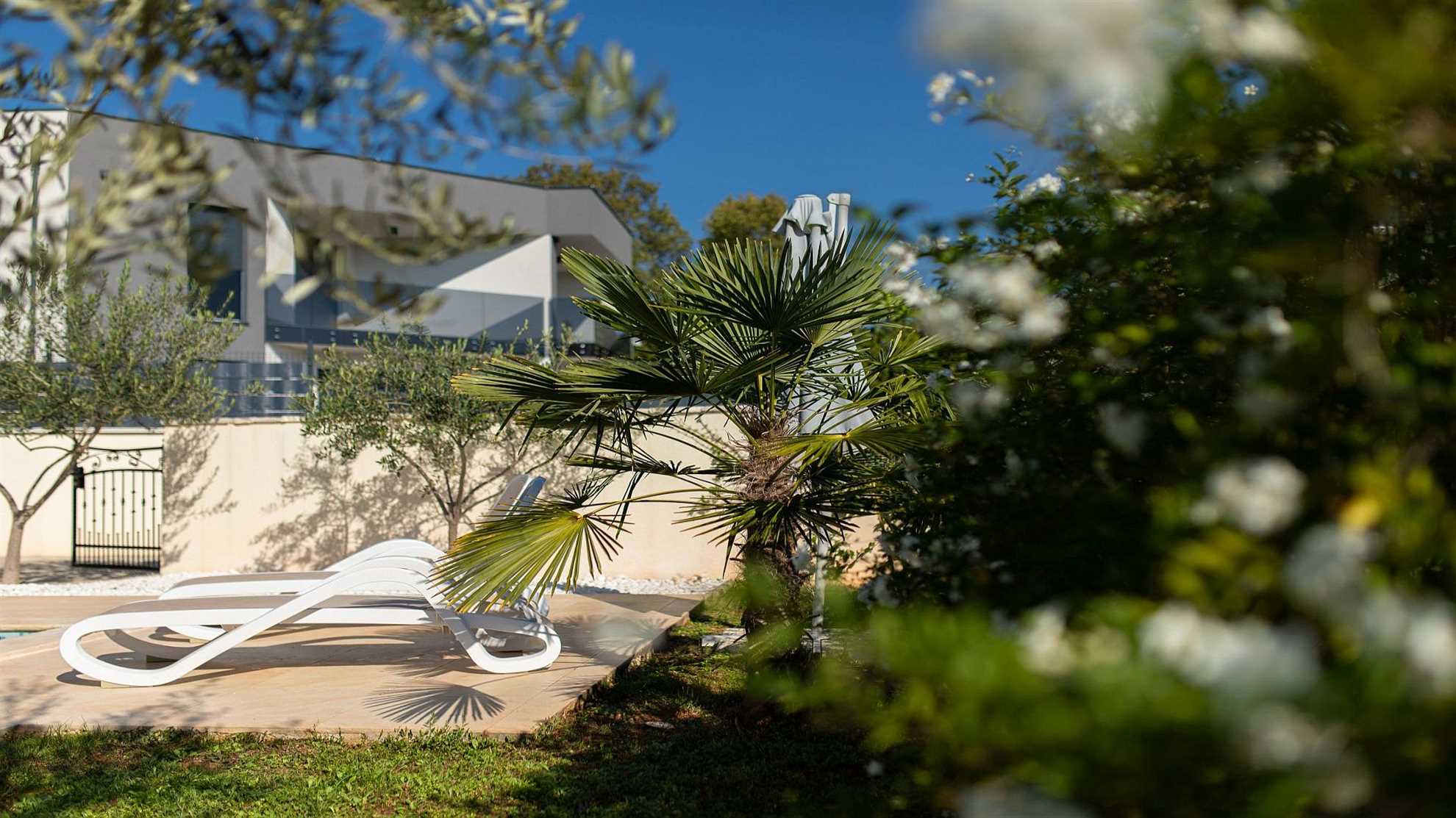 A lovely holiday house close to the beach in Krk