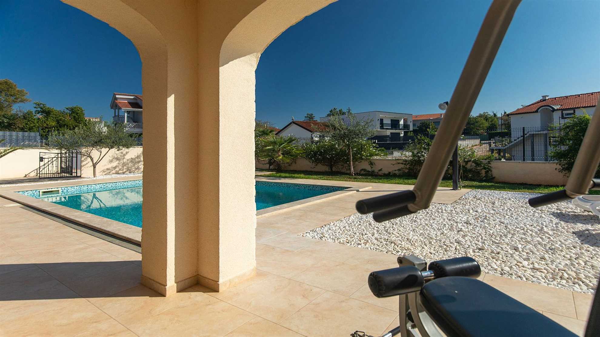 A lovely holiday house close to the beach in Krk