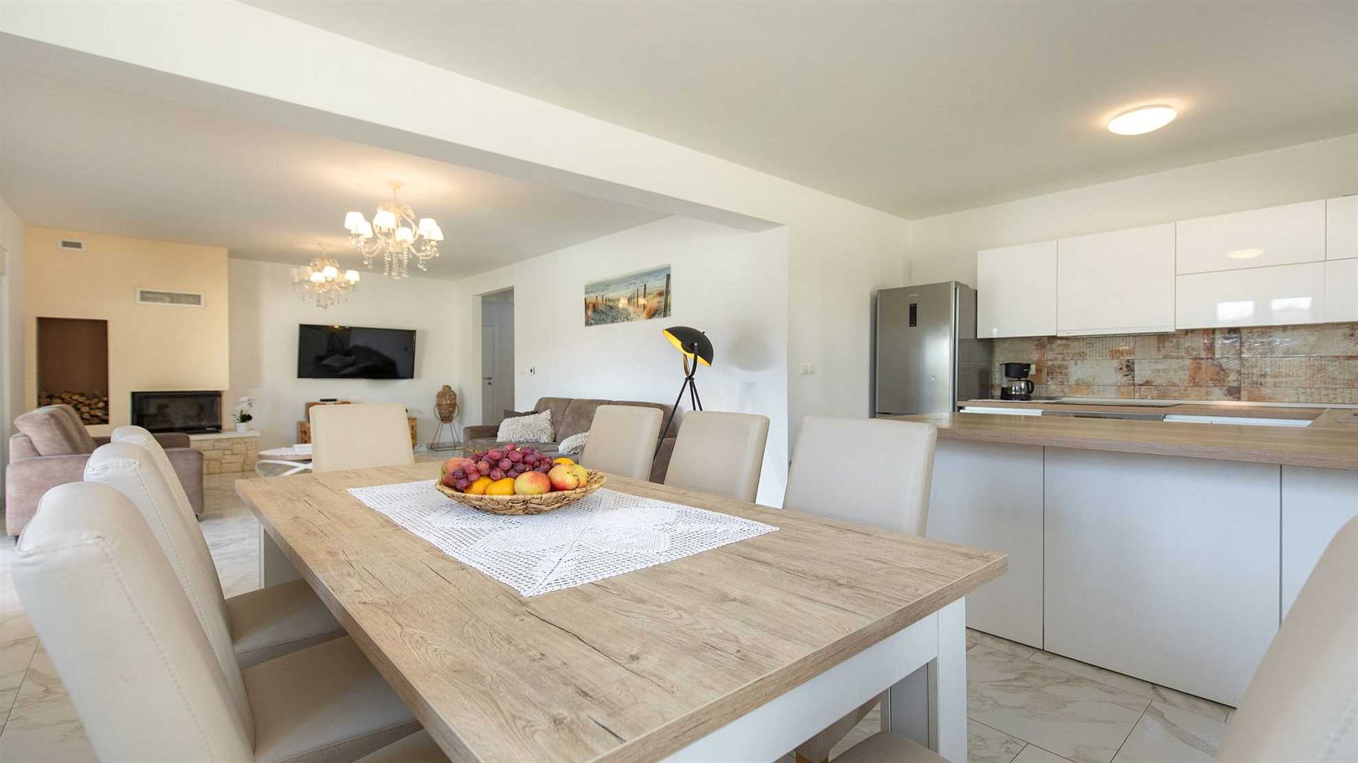 A lovely holiday house close to the beach in Krk