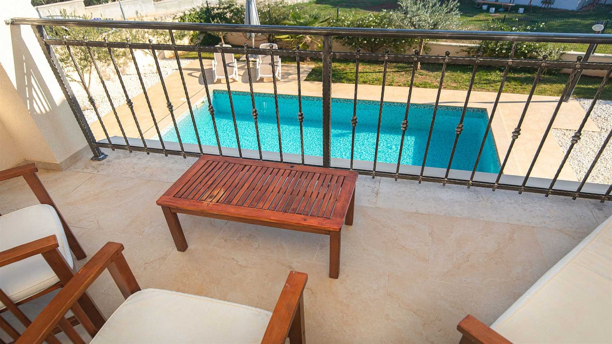 A lovely holiday house close to the beach in Krk