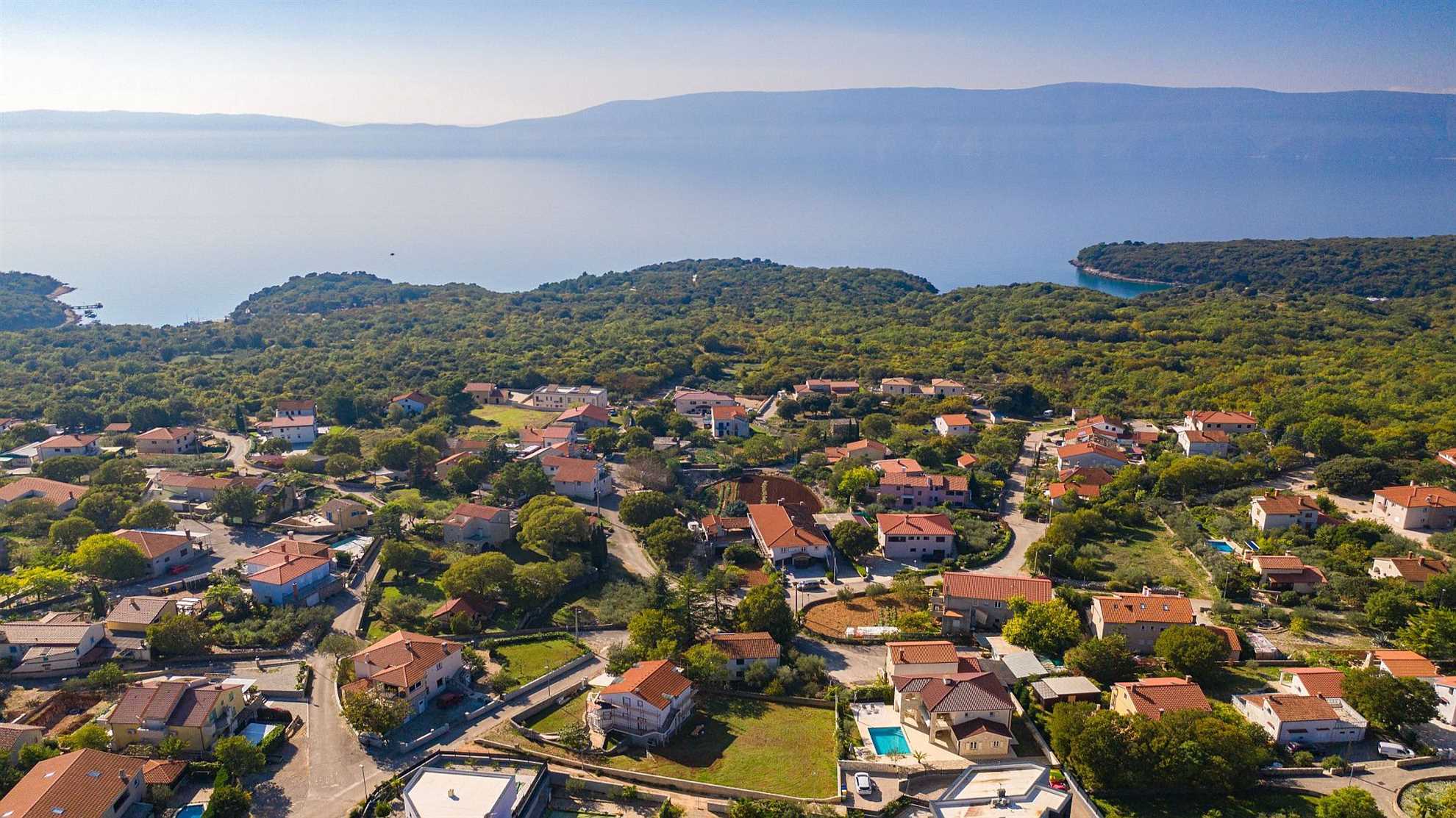 A lovely holiday house close to the beach in Krk