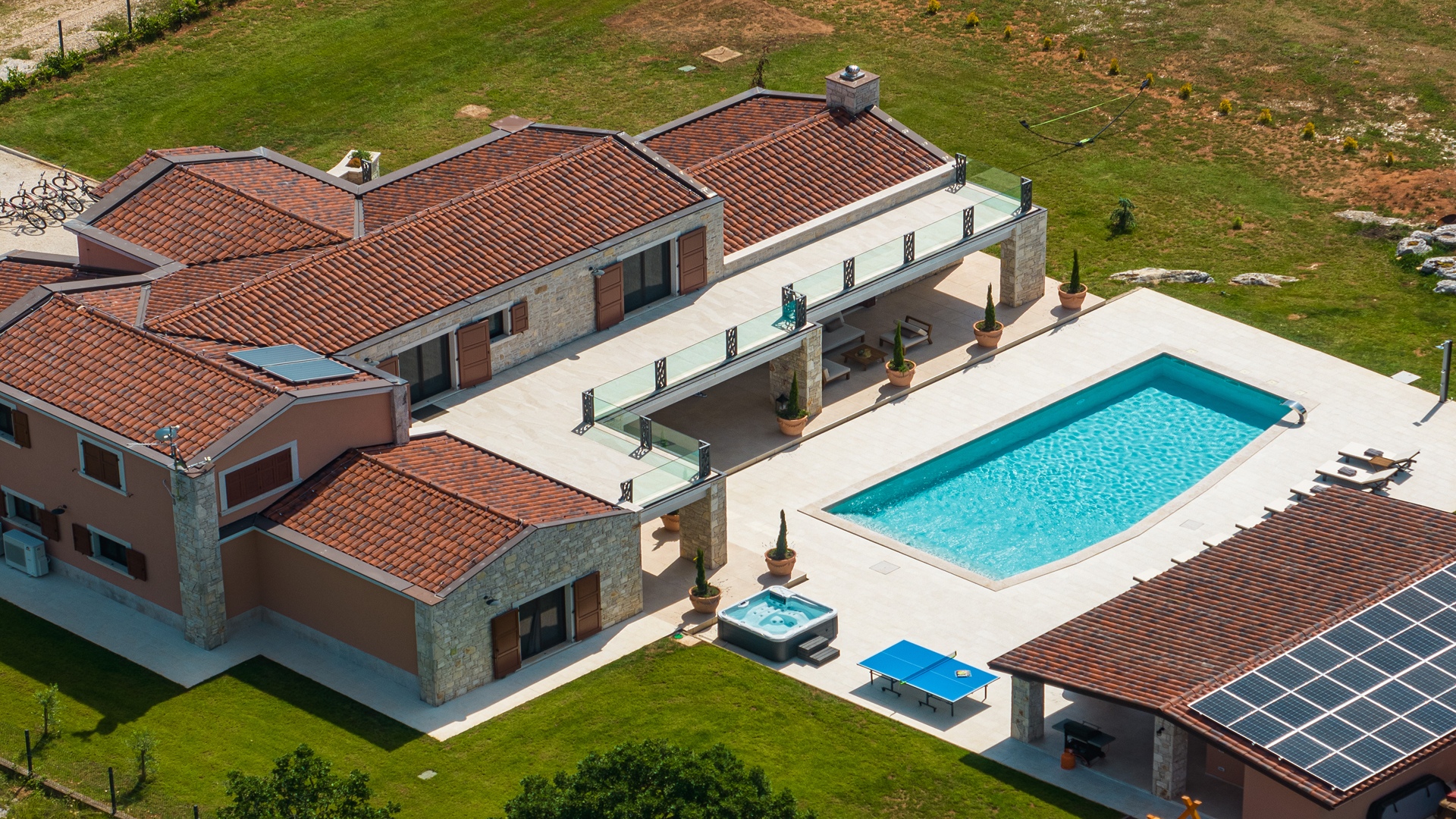 Luxurious poolside villa on spacious estate