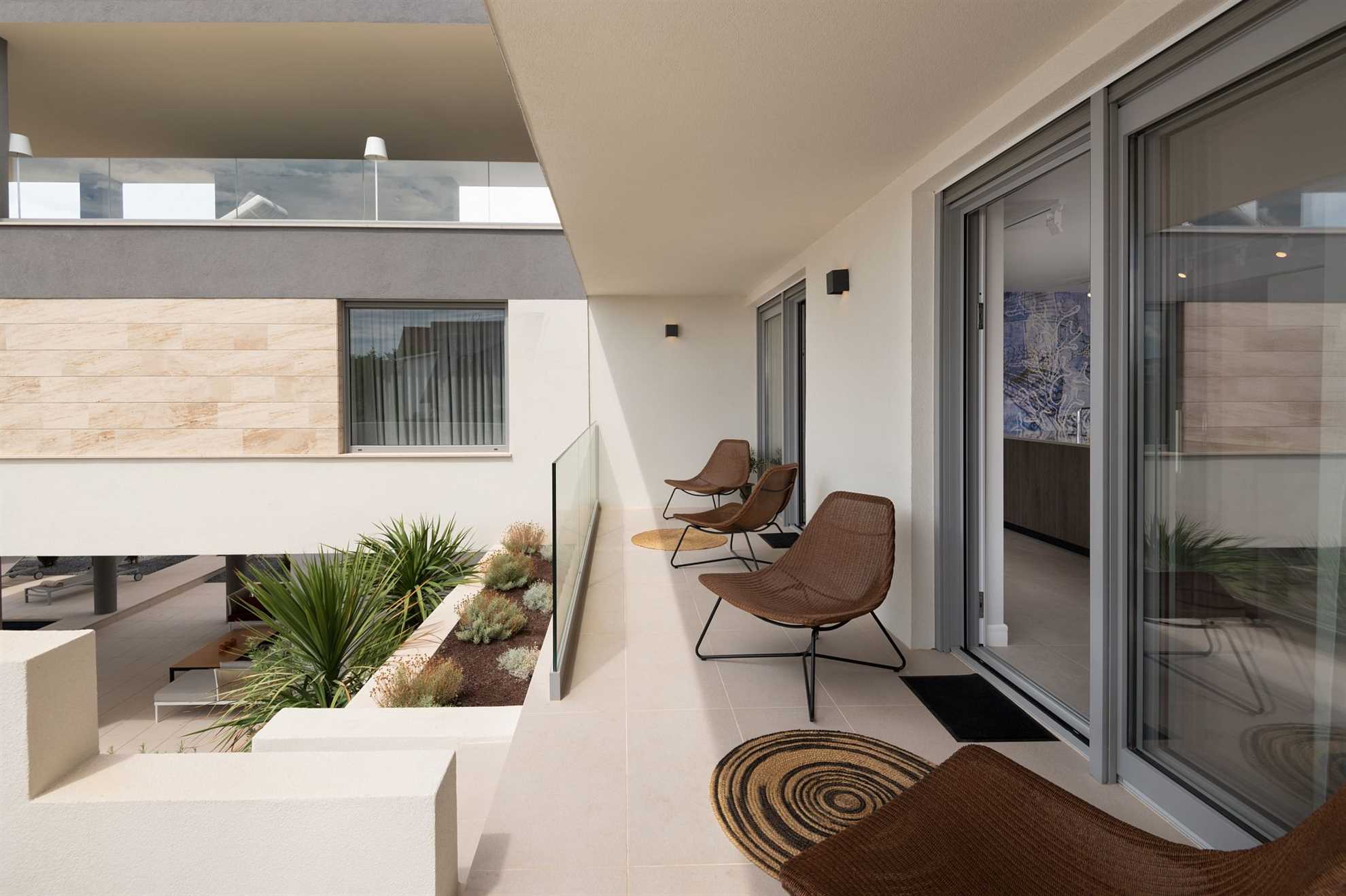 Luxurious and modern poolside villa