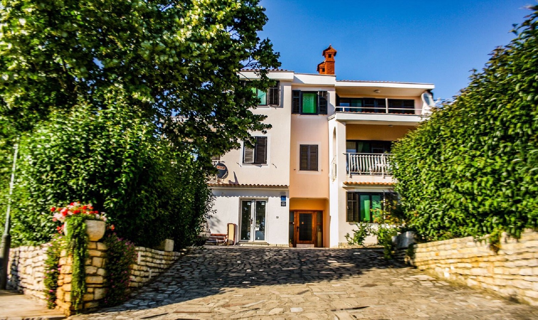 Villa Pula Bay with Pool