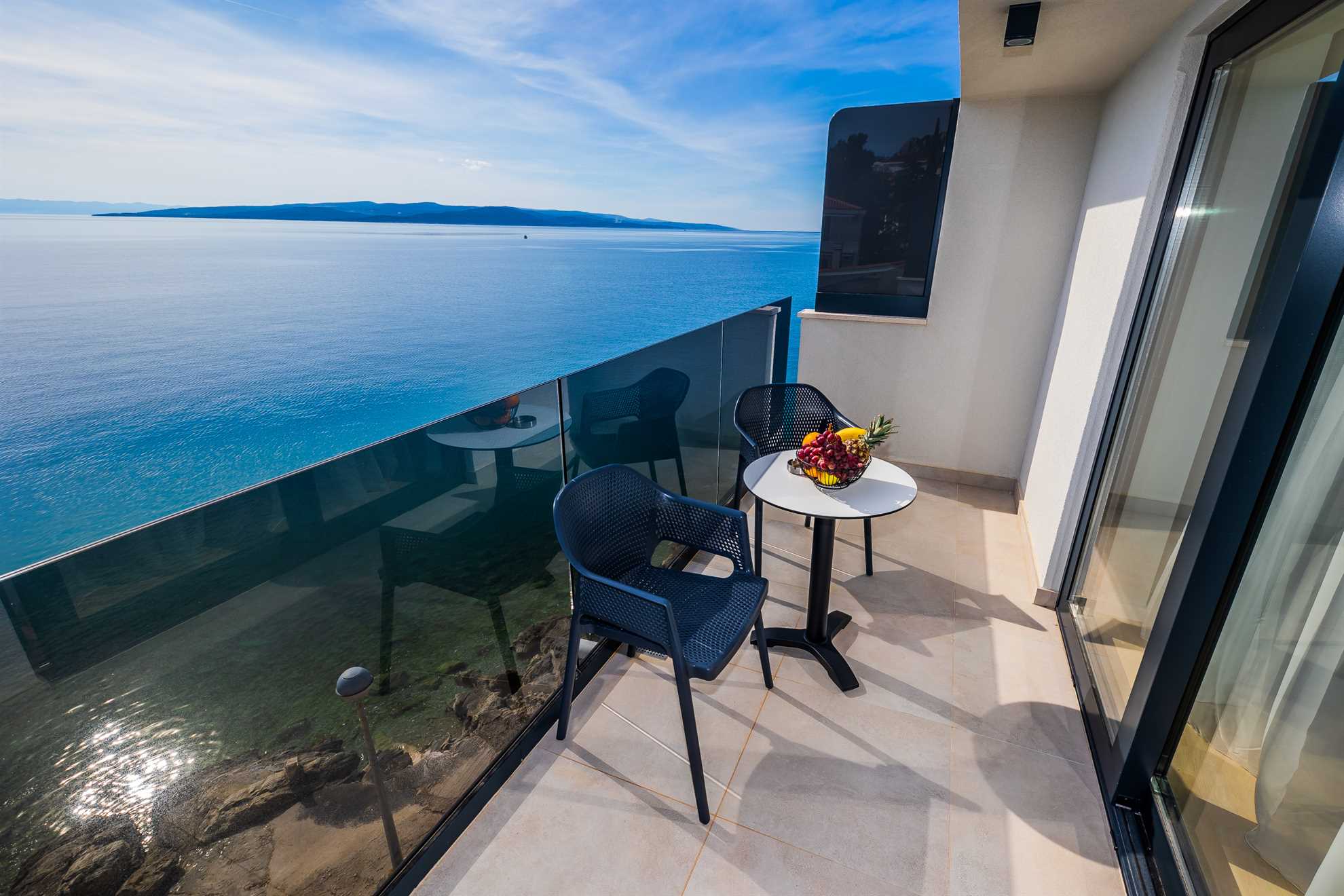 Sea view room (first floor)