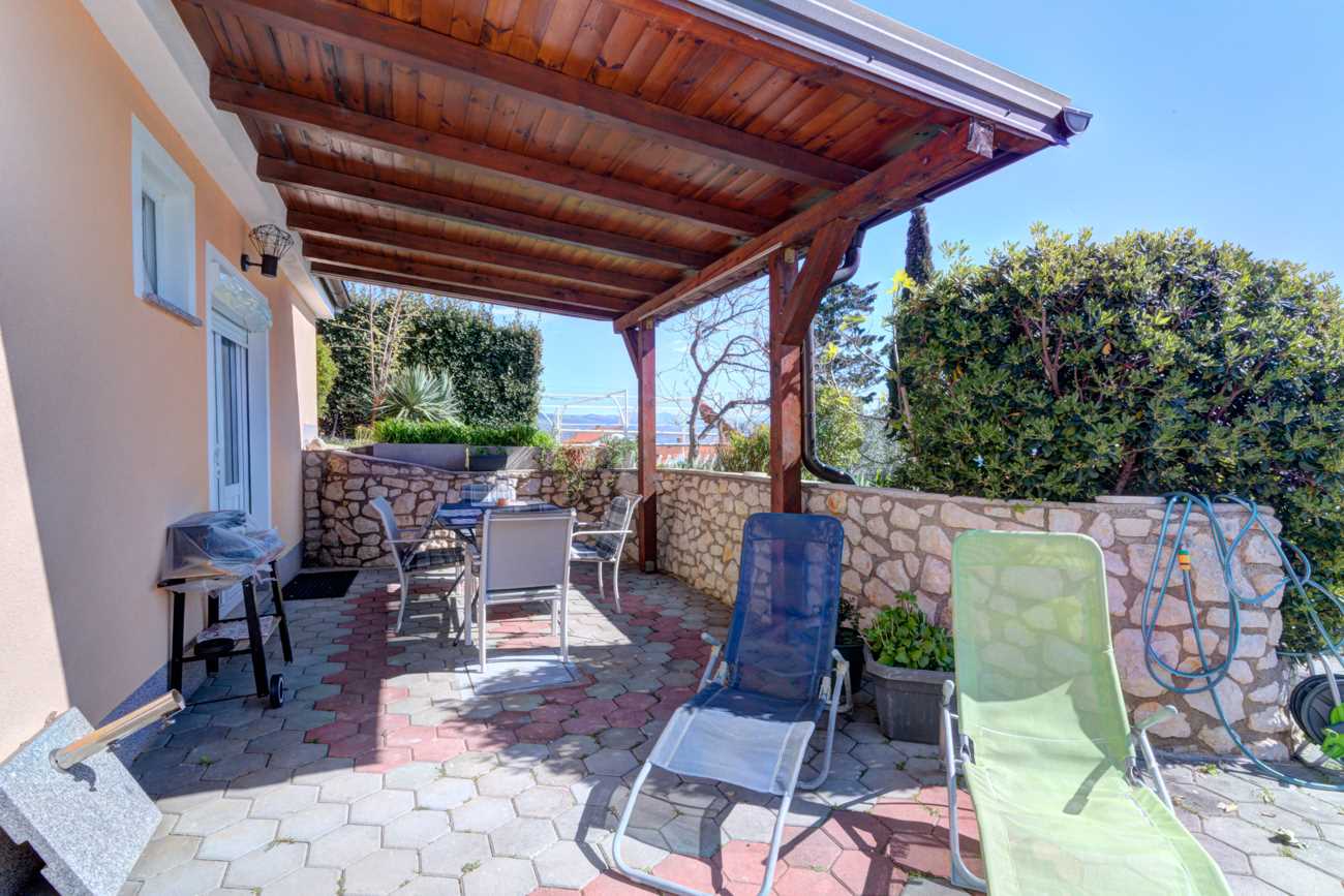 Apartman 2 s pogledom na more NV 3
