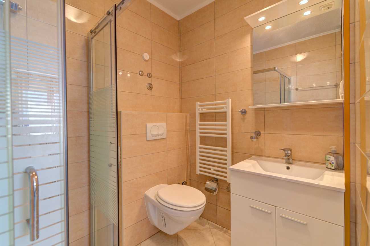 Apartman 2 s pogledom na more NV 3