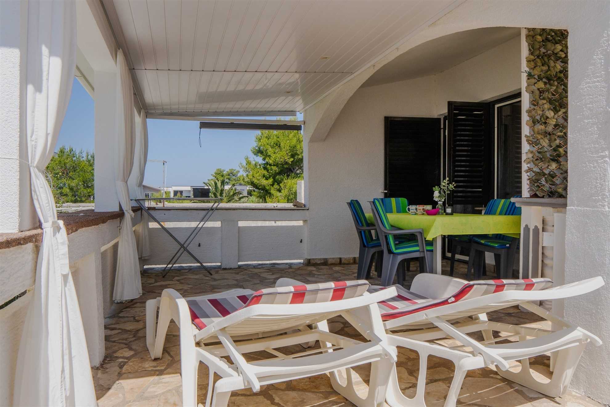 App Šantek 2 - Apartment | only 50m from beach | for 4 persons