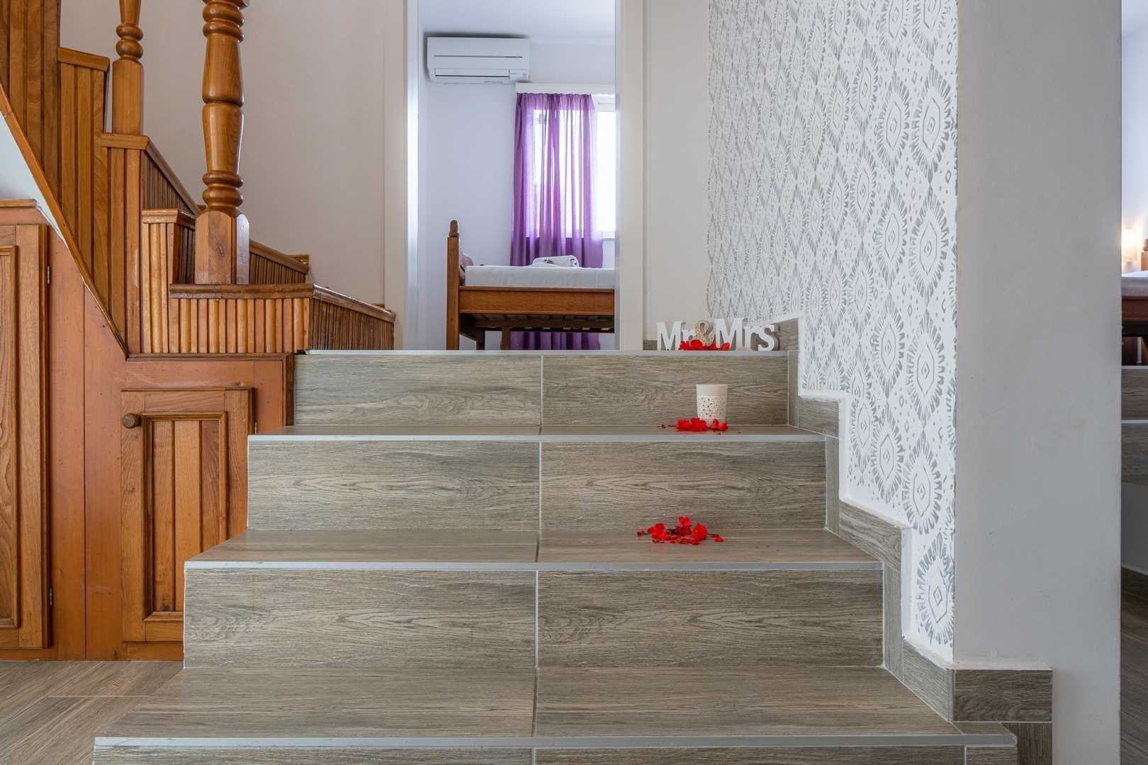 Villa Lulić - for 8-12 persons | 2 apartments | Pool and fitness area