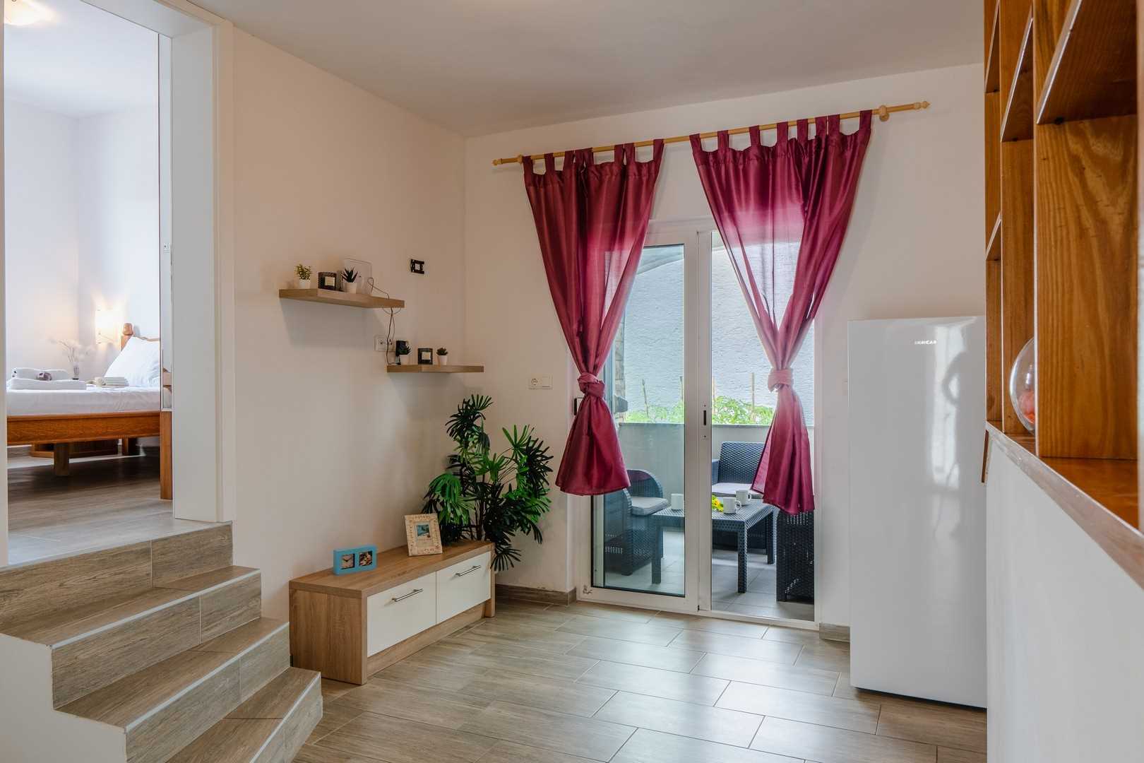 Villa Lulić - for 8-12 persons | 2 apartments | Pool and fitness area
