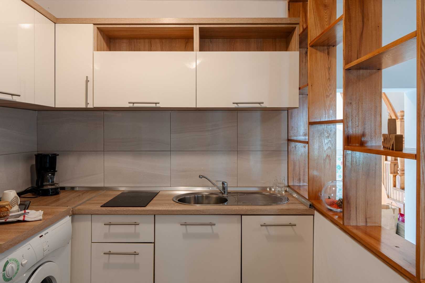 Villa Lulić - for 8-12 persons | 2 apartments | Pool and fitness area