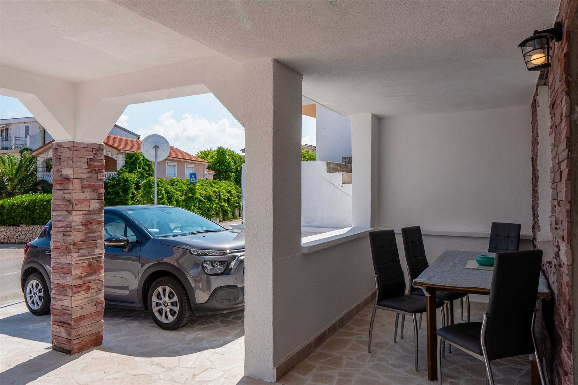 App Jurčević 1 - for 2-4 persons | quiet location | just 200m from beach