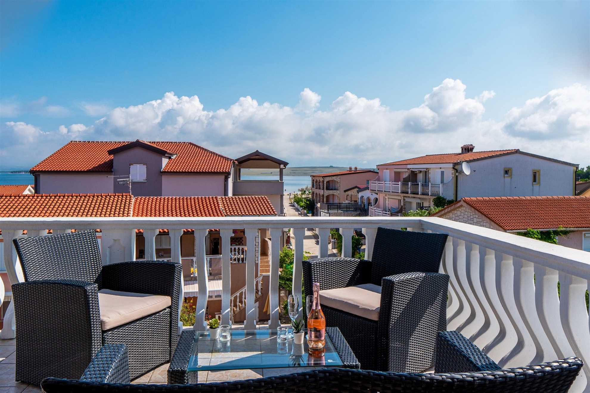 App Jurčević 2 - with sea view | only 200m from beach | for 4-5 persons