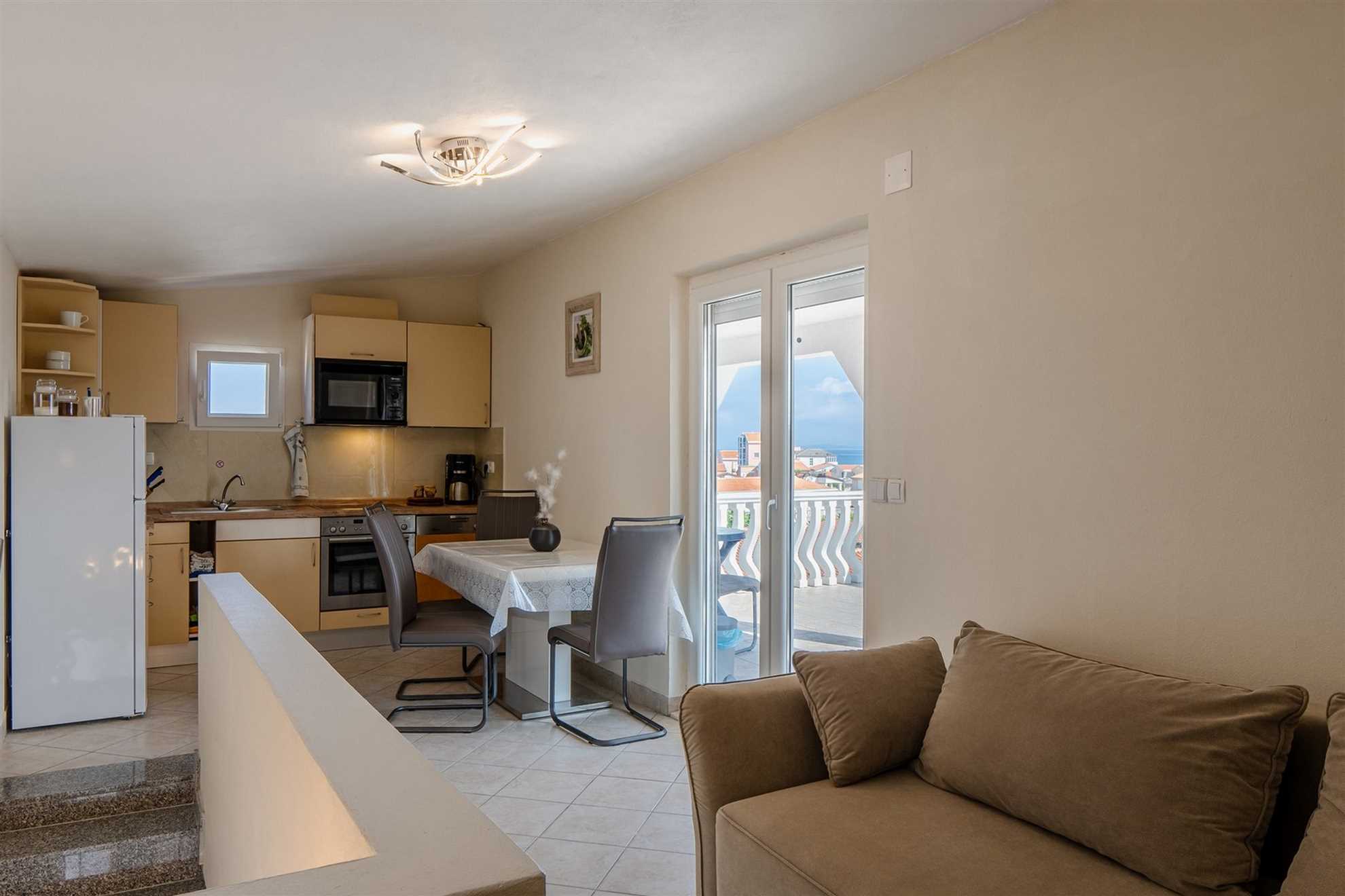 App Jurčević 2 - with sea view | only 200m from beach | for 4-5 persons