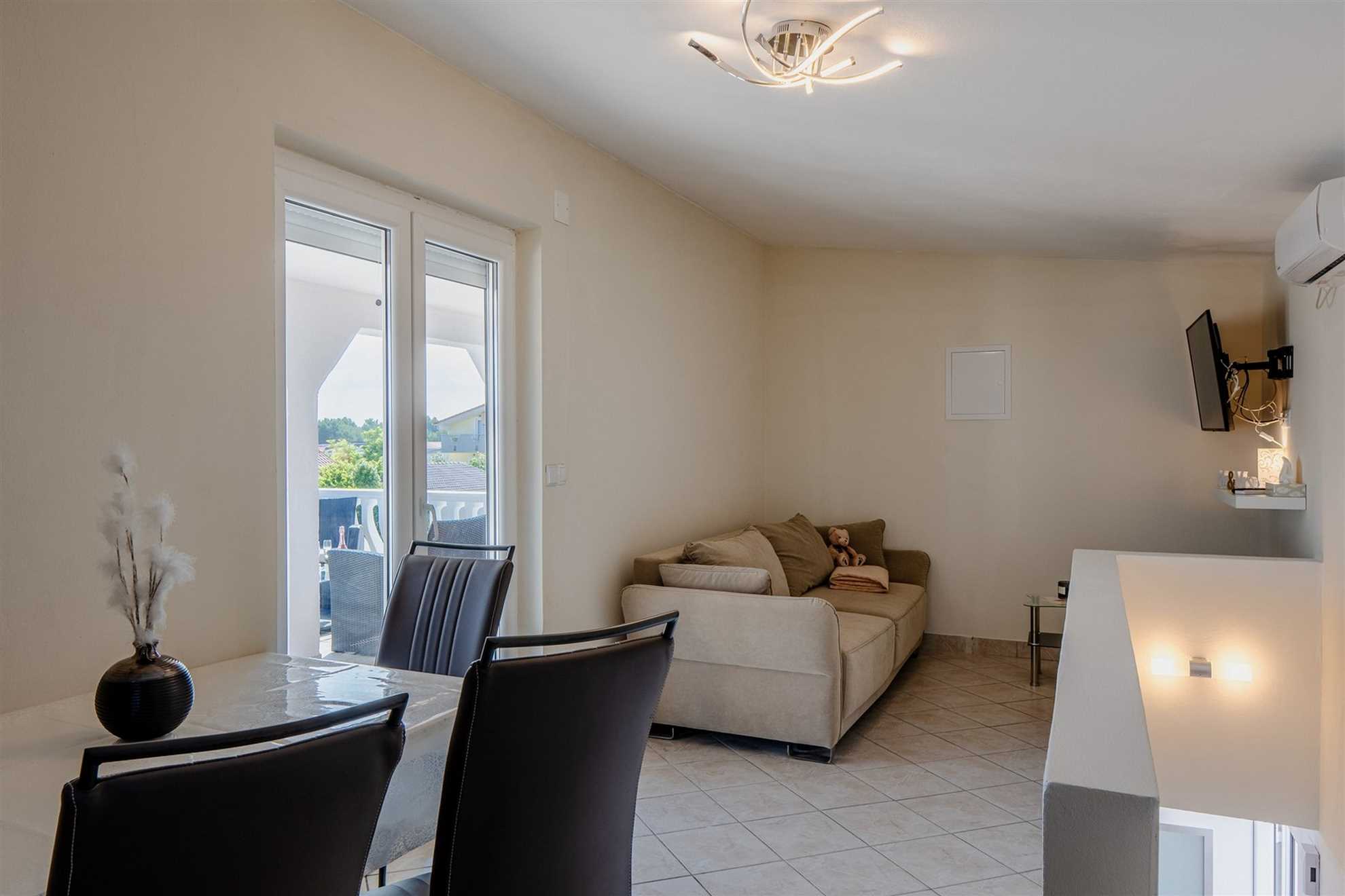App Jurčević 2 - with sea view | only 200m from beach | for 4-5 persons
