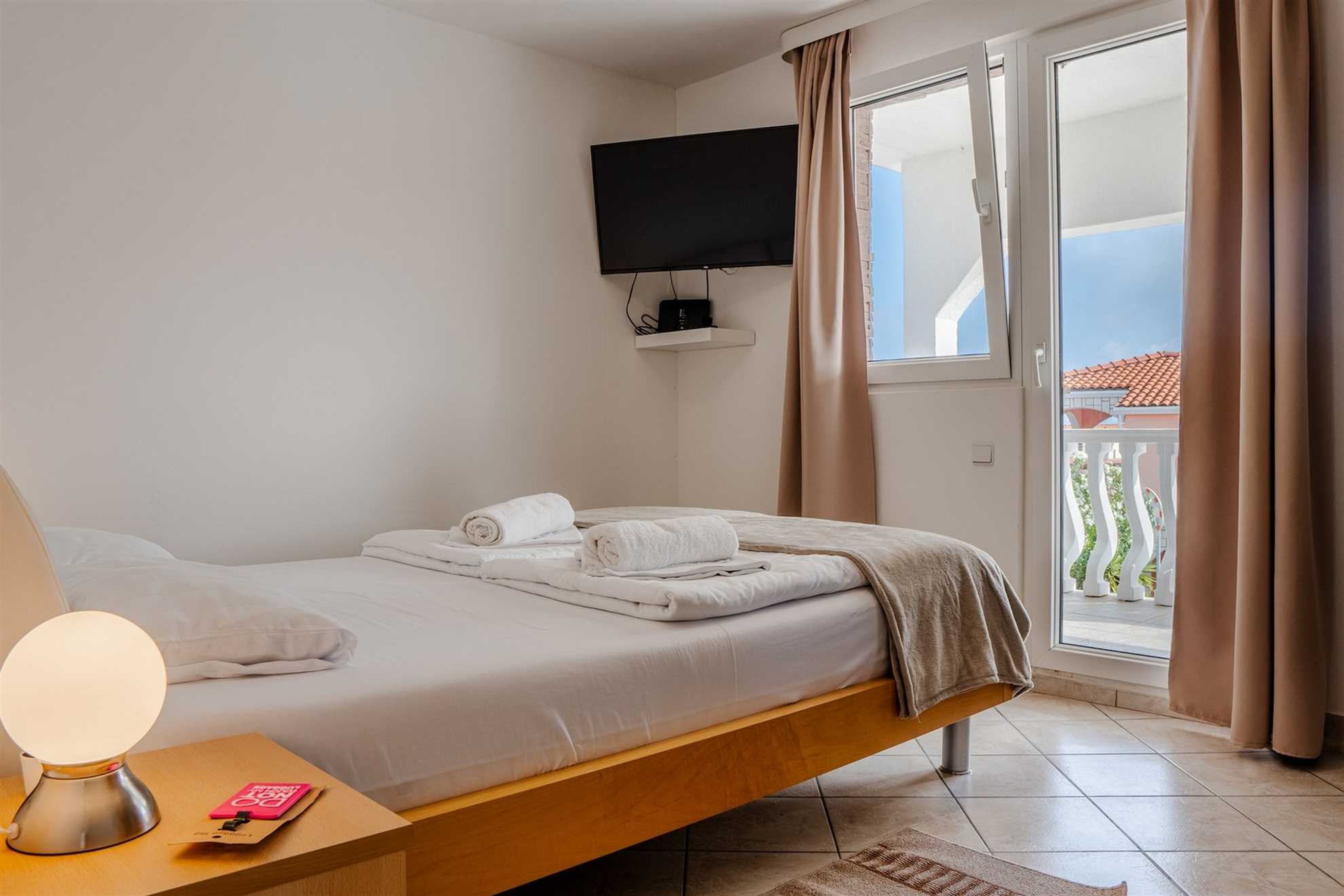 App Jurčević 2 - with sea view | only 200m from beach | for 4-5 persons