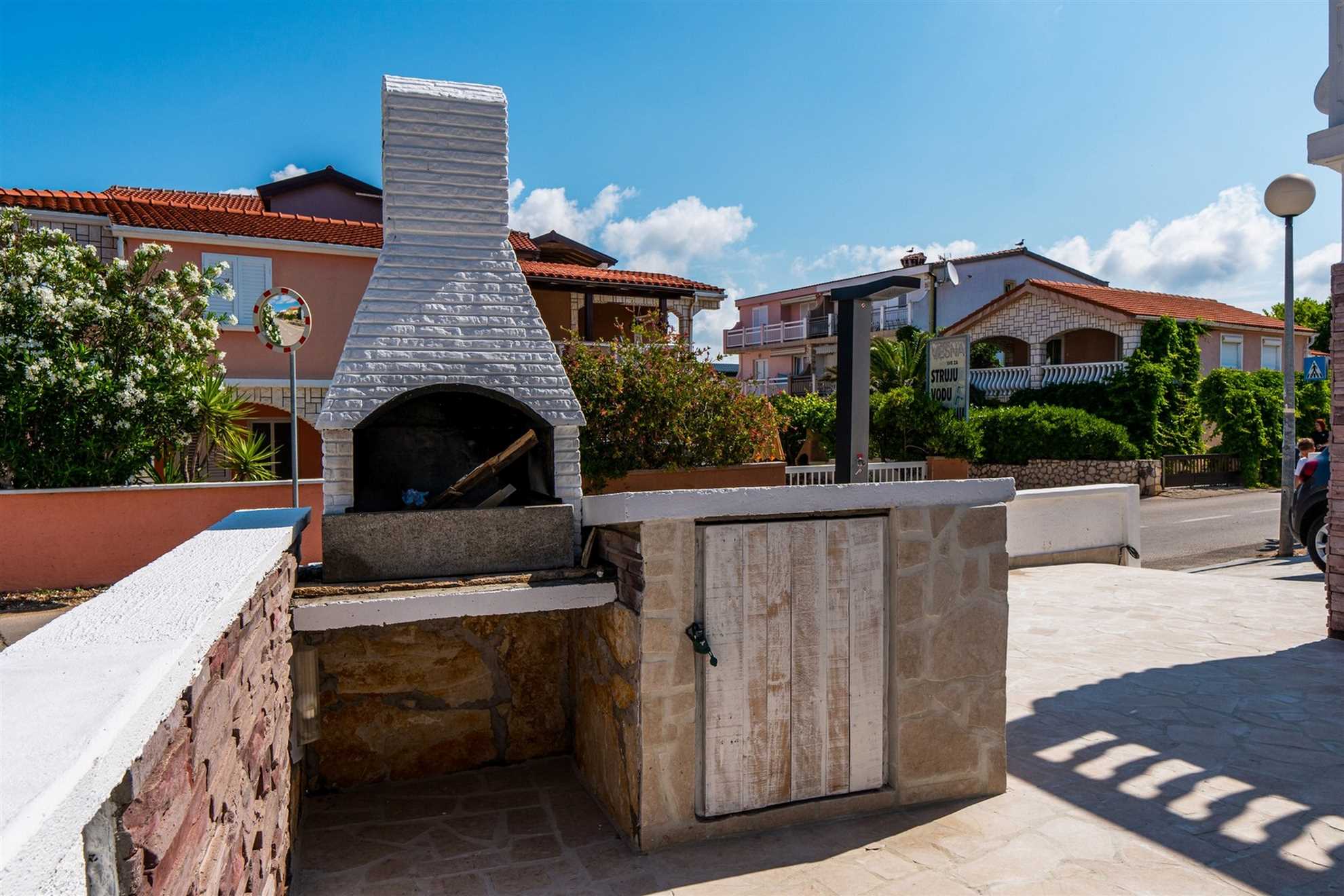 App Jurčević 2 - with sea view | only 200m from beach | for 4-5 persons