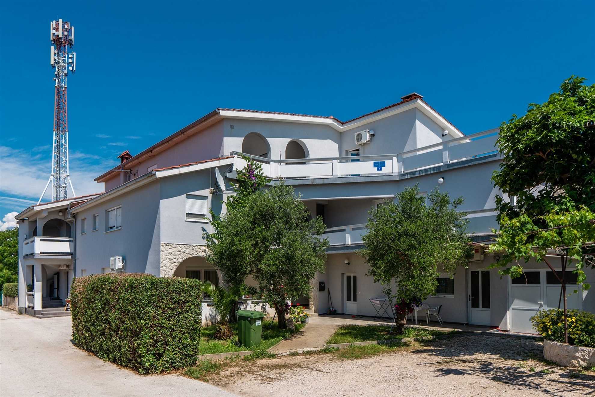 App Ivančević 2 - Apartment for 2-3 persons | ideal for family | Barbecue