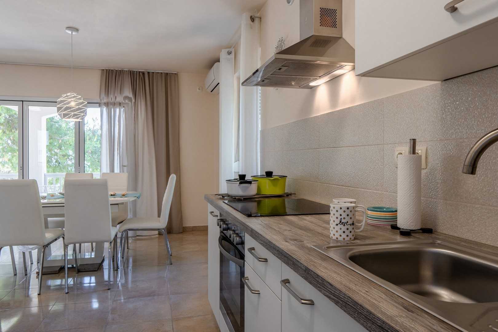 App Šum mora 3 - Sea view | only 20m from beach | 3 bedrooms