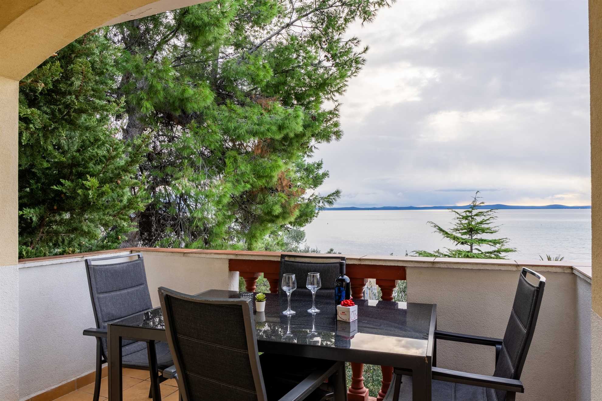 App Strand 5 - Sea view | just 10m from beach | for 4-5 persons