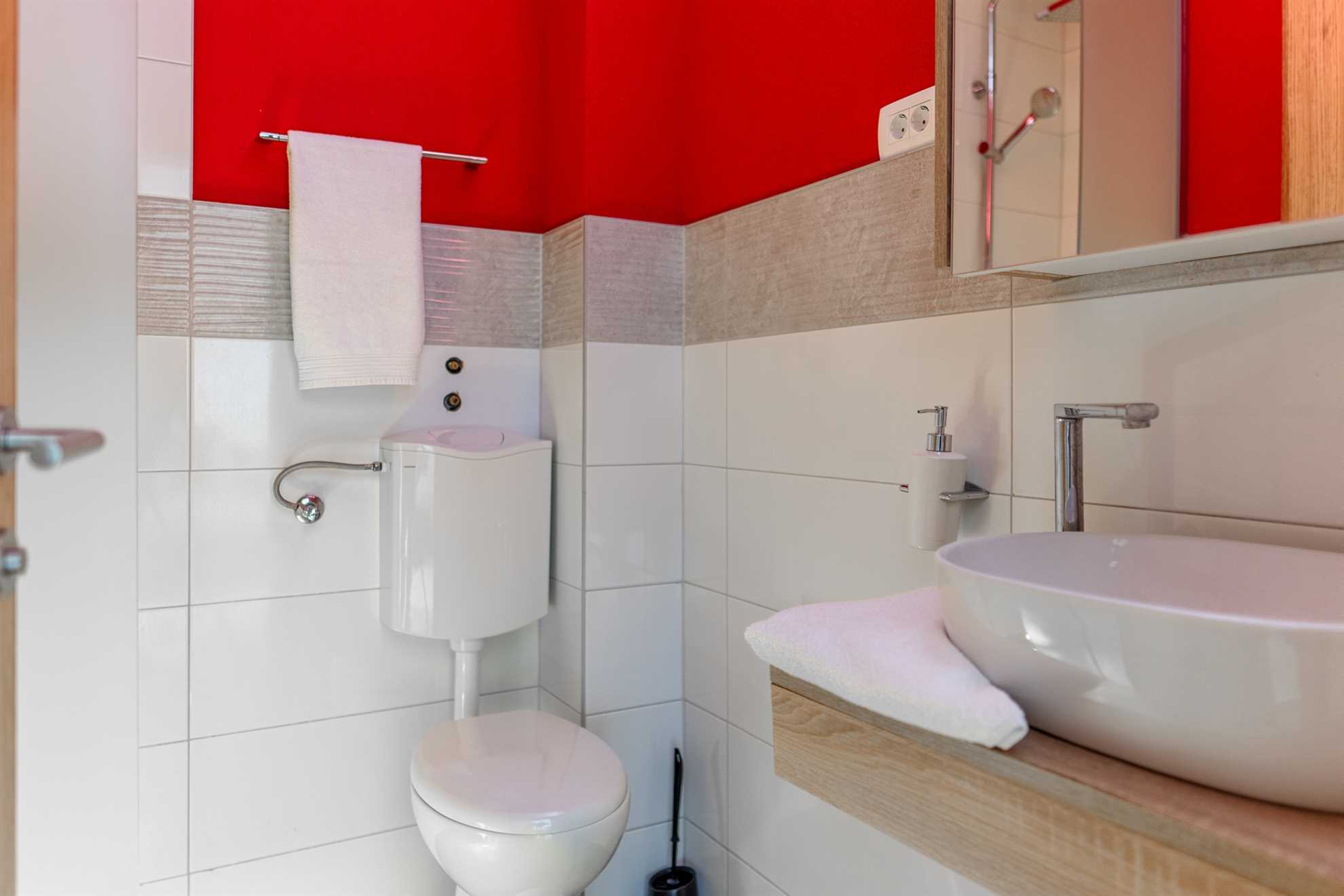 App Strand 5 - Sea view | just 10m from beach | for 4-5 persons