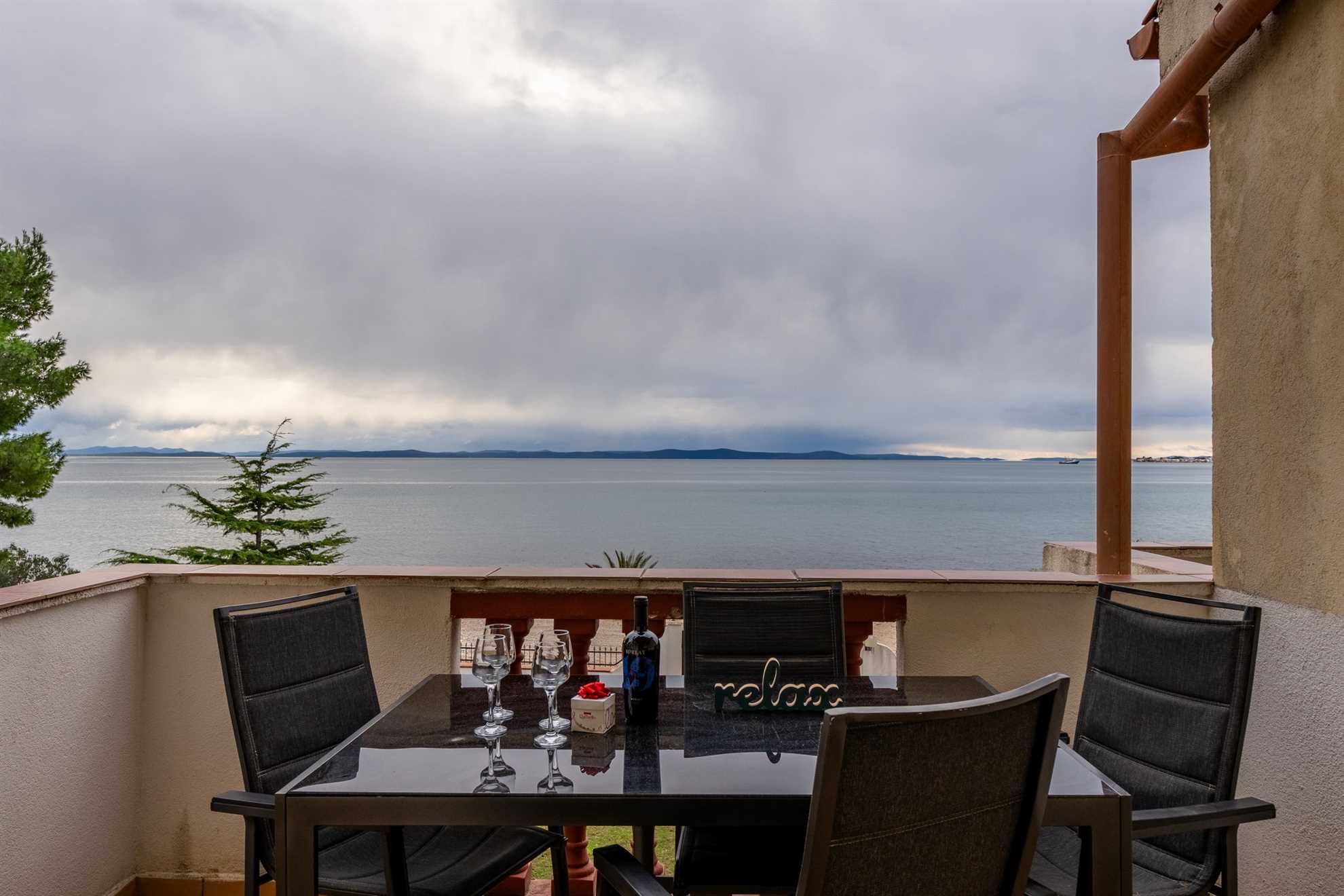 App Strand 6 - Sea view apartment for 2-3 per. | quiet location | Jacuzzi