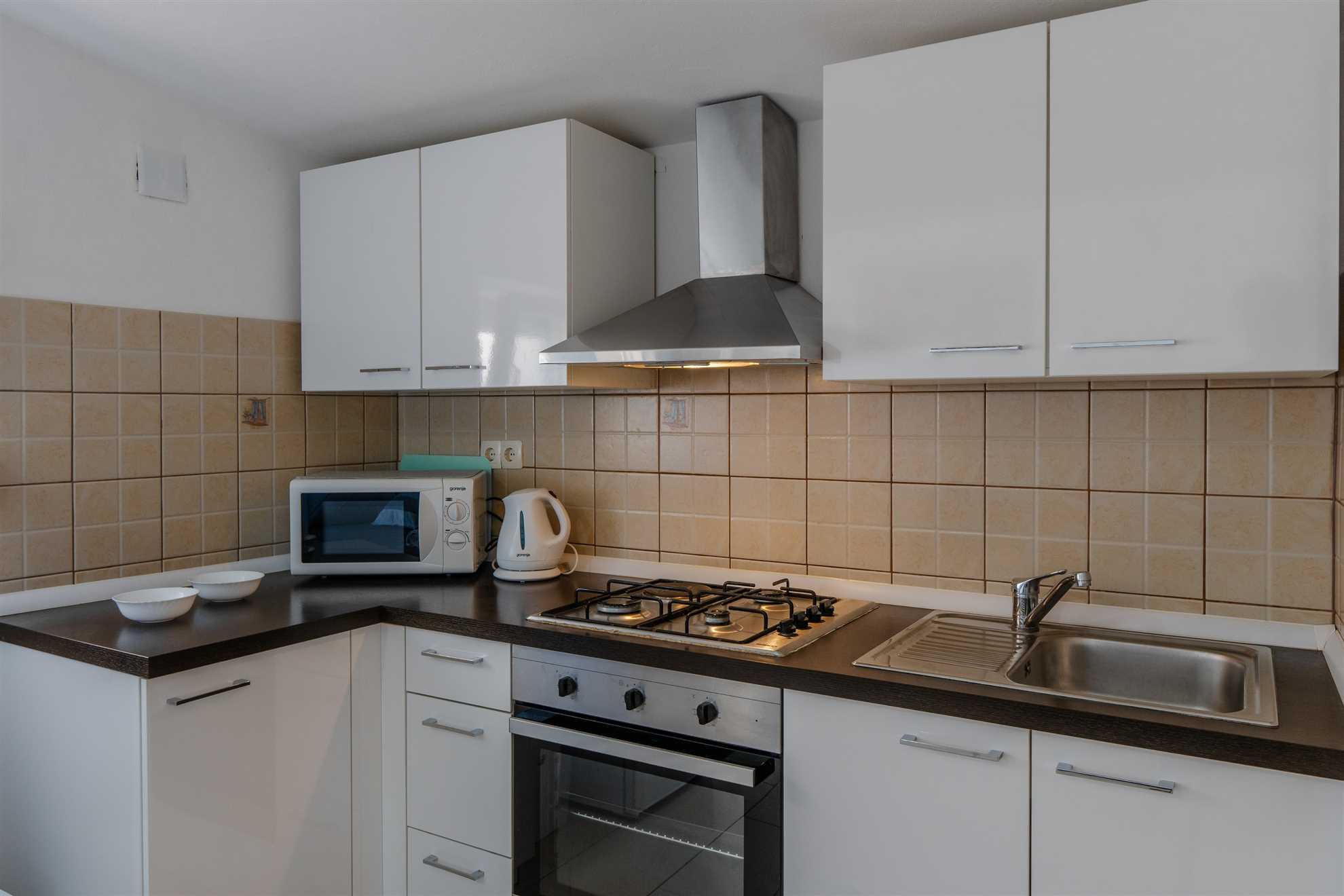 App Josipović 1 - Apartment with balcony | for 2-4 persons | BBQ