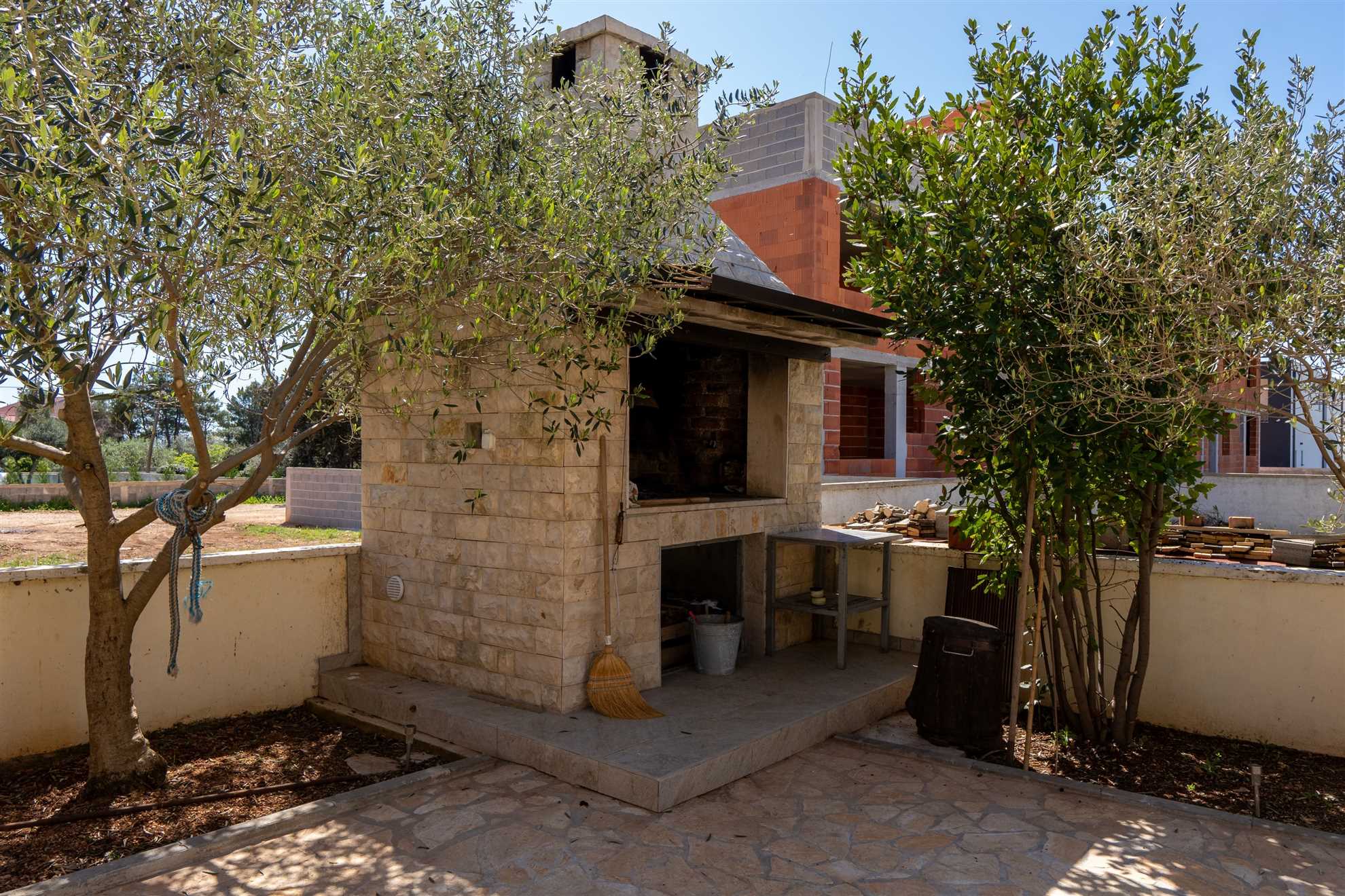 App Josipović 1 - Apartment with balcony | for 2-4 persons | BBQ