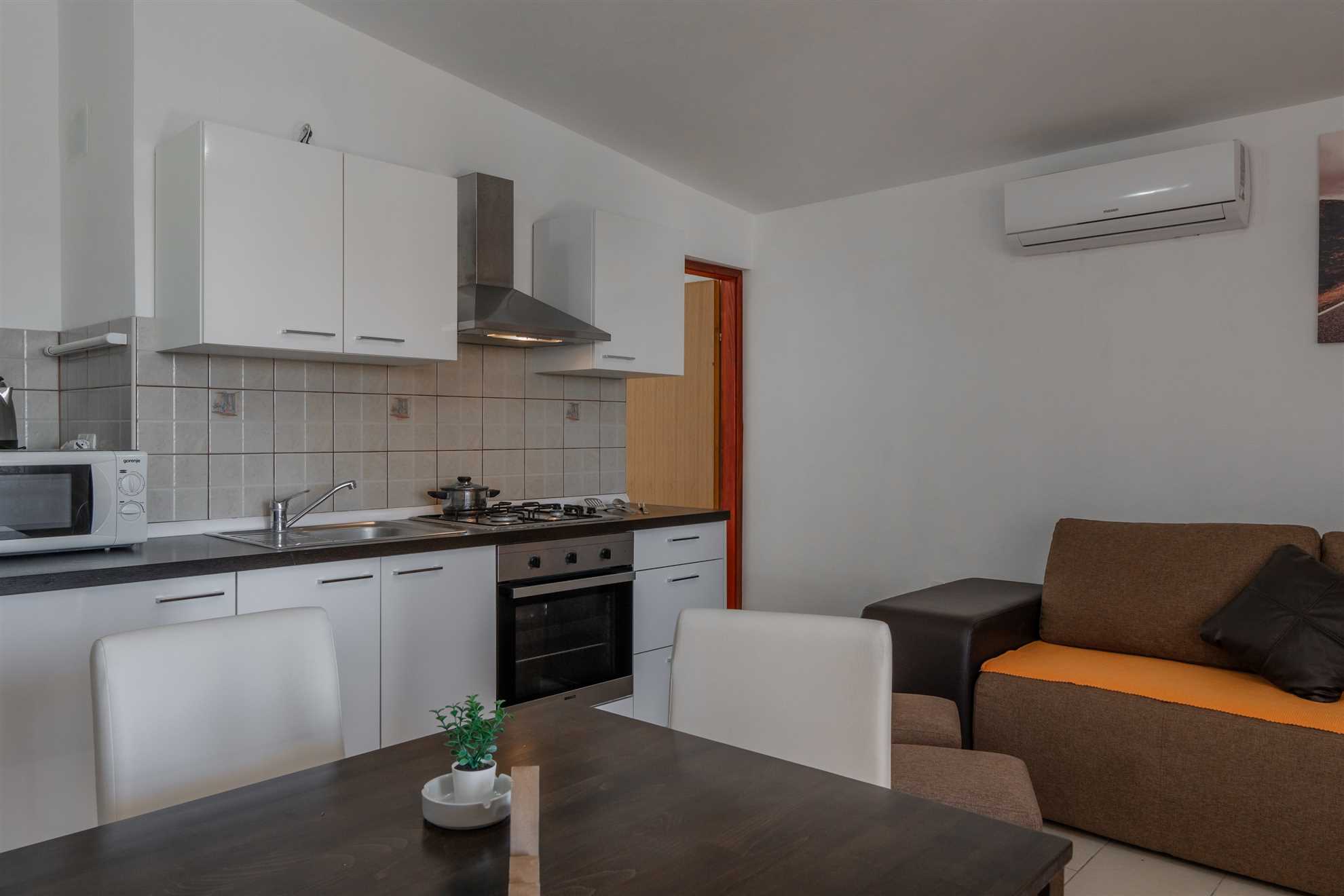 App Josipović 2 - Apartment for 2-4 persons | quiet location | ideal for family