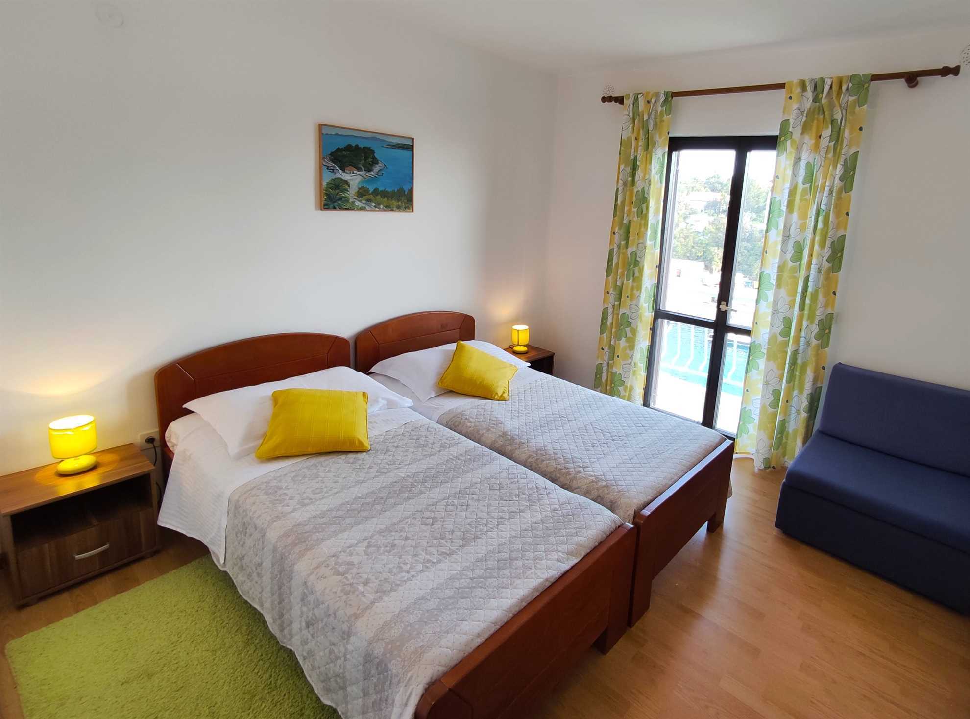 Two bedrooms apartment for 5 persons with sea view