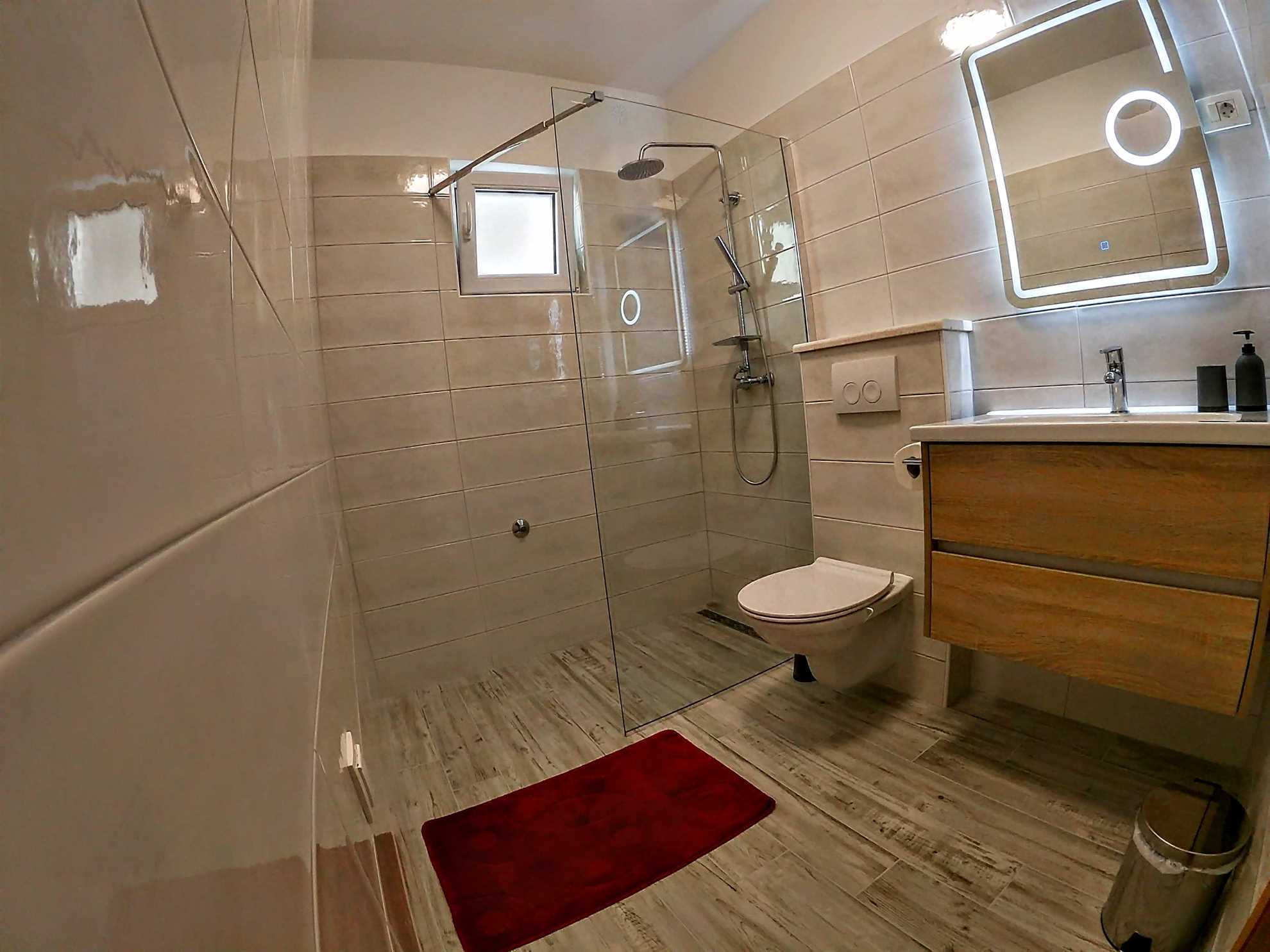 Two bedrooms apartment for 5 persons with sea view