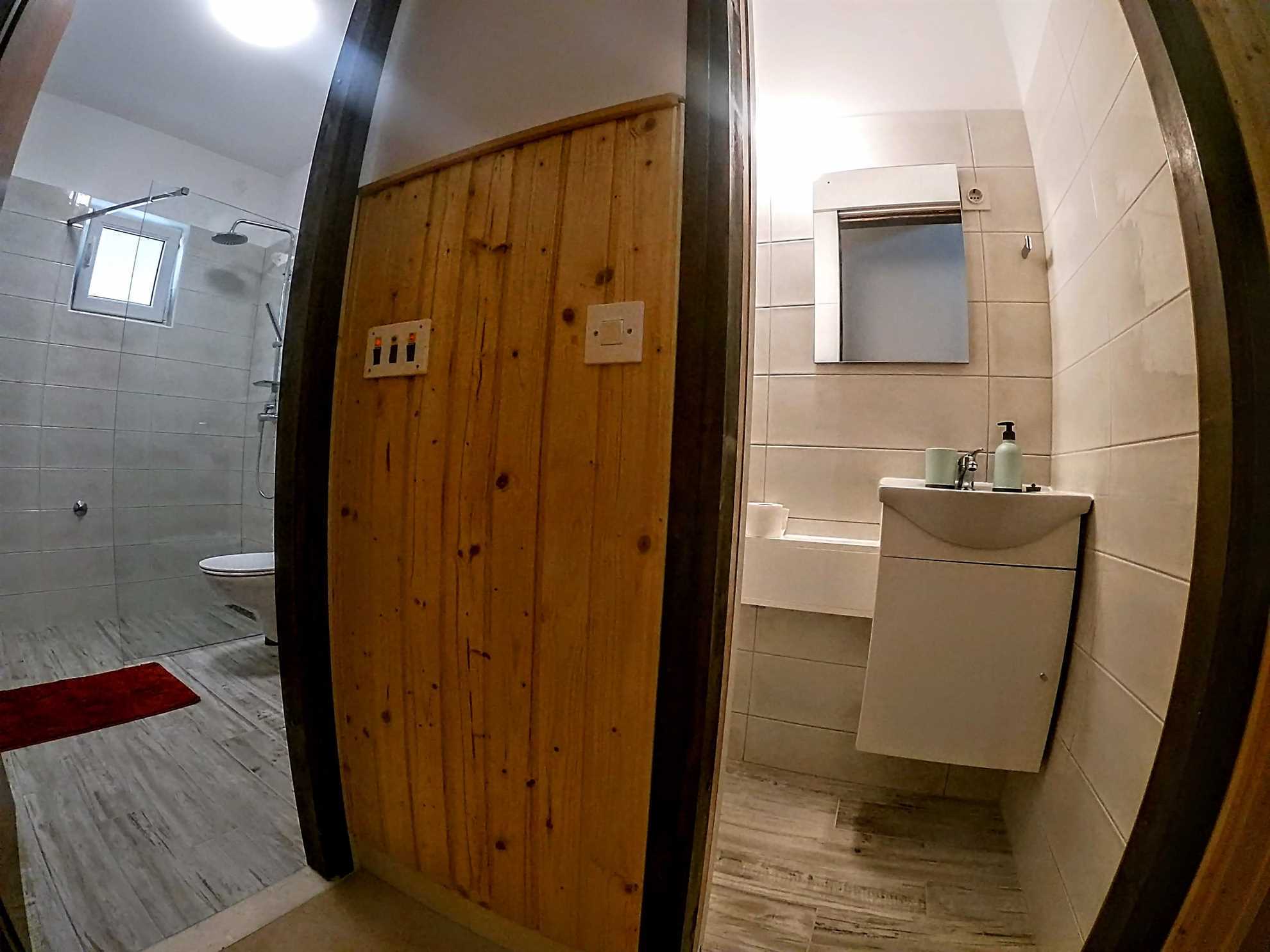 Two bedrooms apartment for 5 persons with sea view