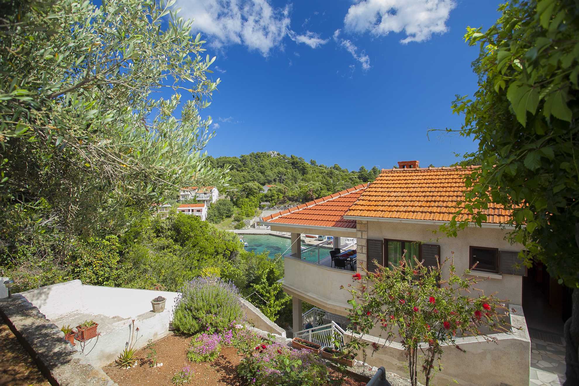 One bedroom apartment for 3 persons with sea view