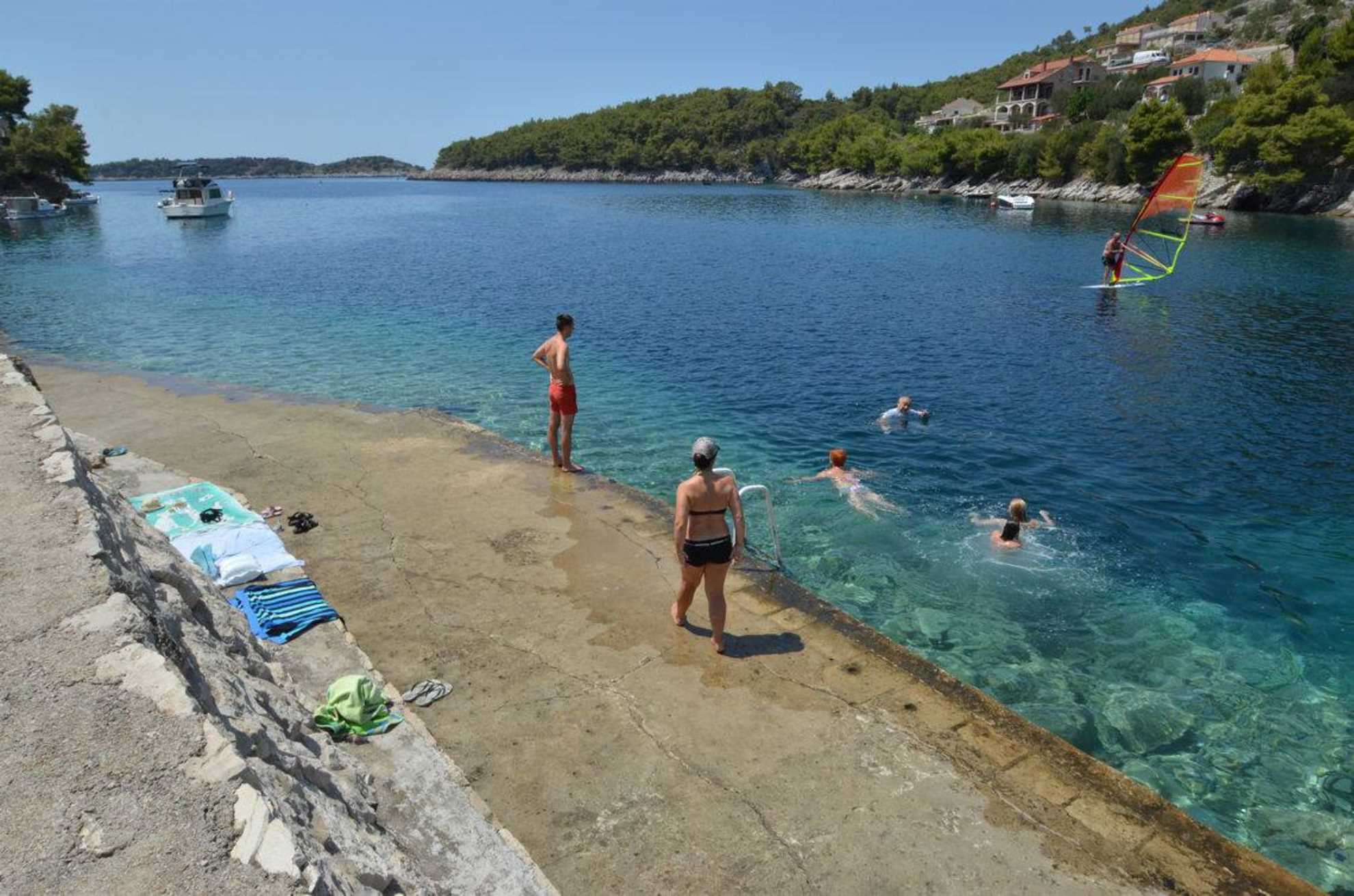 One bedroom apartment for 3 persons with sea view