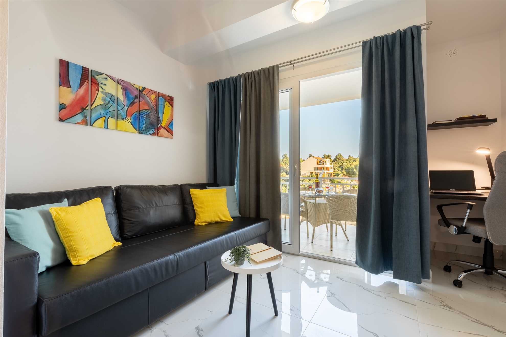 One bedroom apartment for 3 persons with sea view