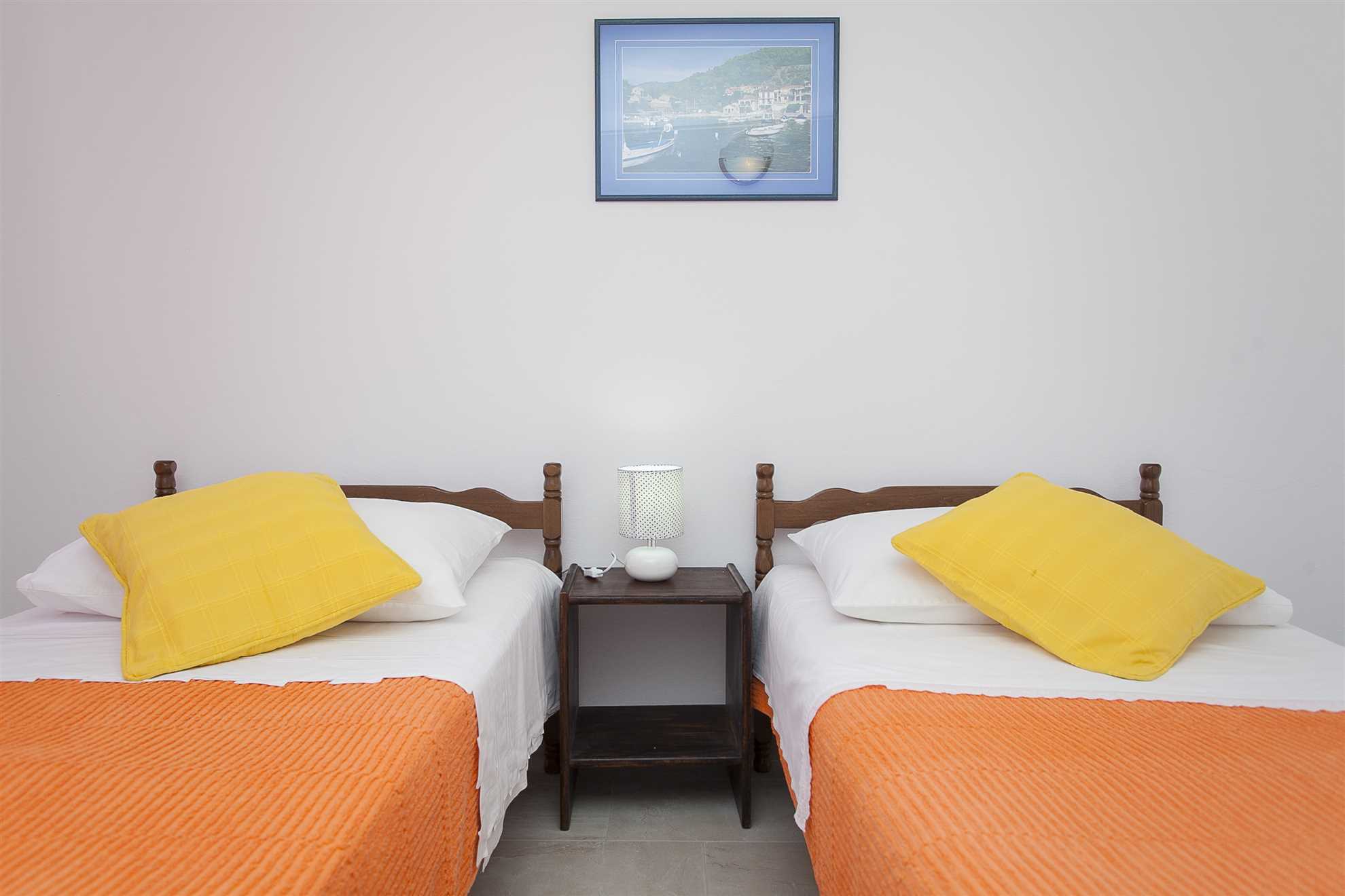 Two bedrooms apartment for 4 persons with sea view
