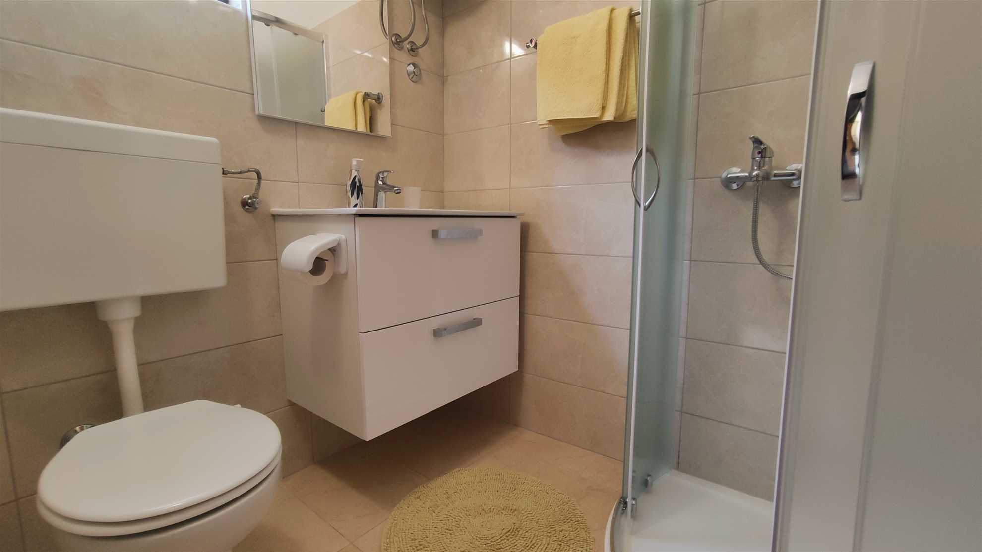 Two bedrooms apartment for 4 persons with sea view