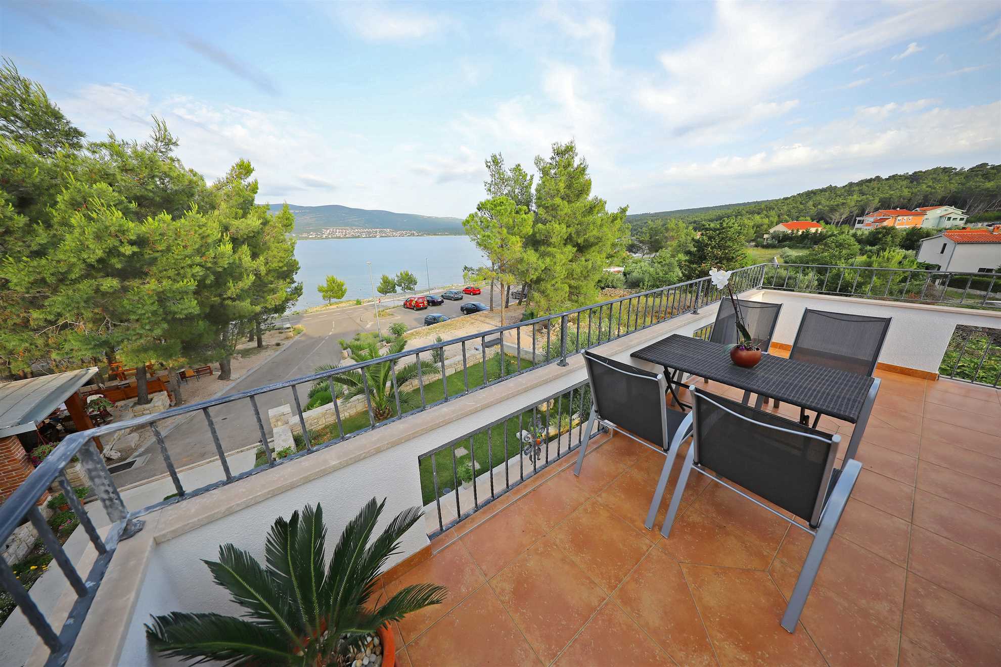 Apartman Hablando s pogledom na more, 70 m od mora