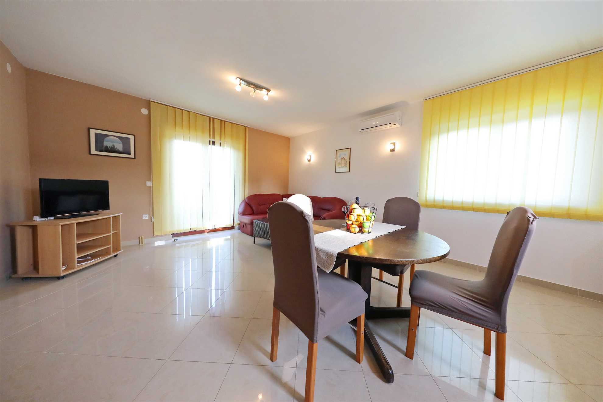 Apartman Hablando s pogledom na more, 70 m od mora