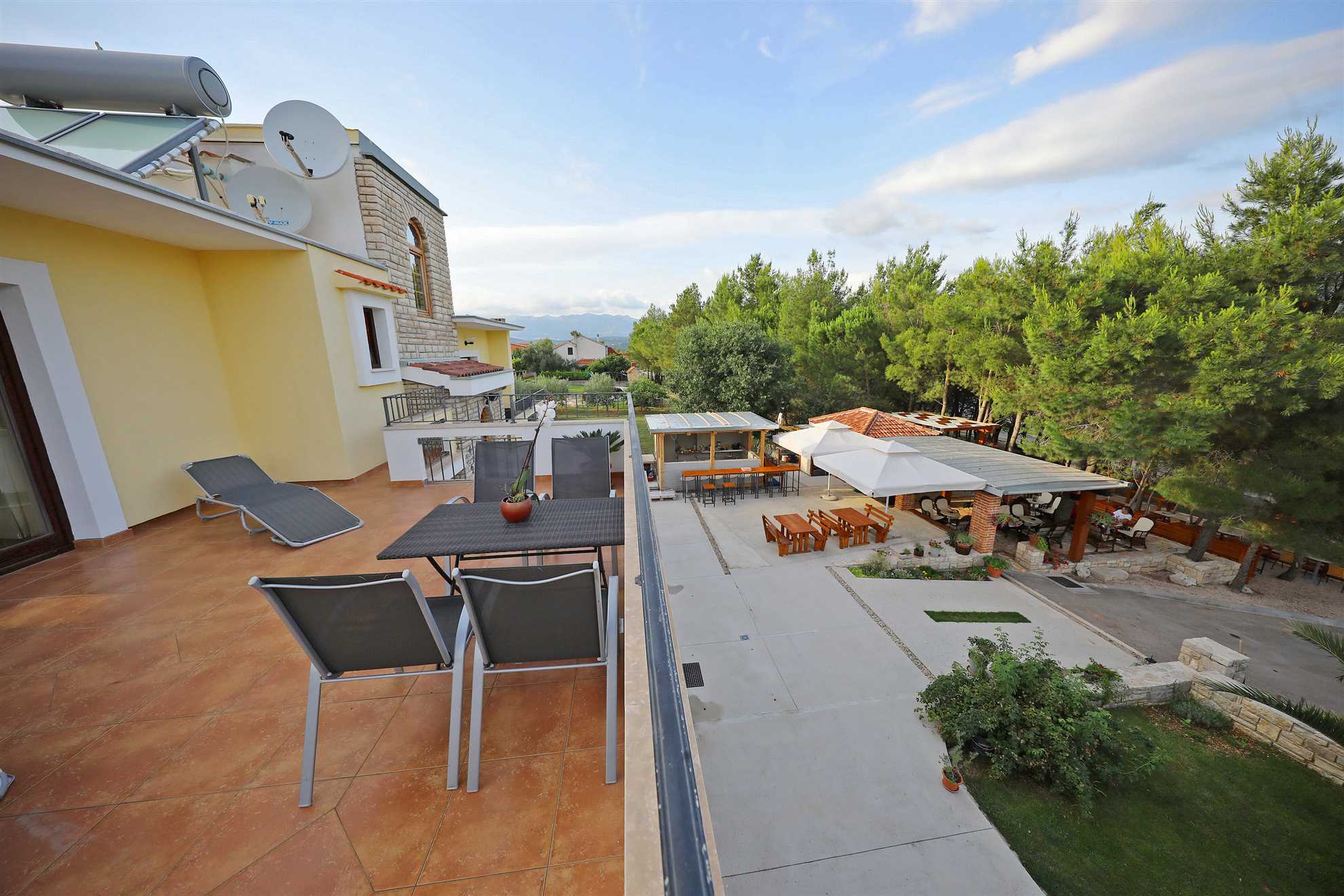 Apartman Hablando s pogledom na more, 70 m od mora