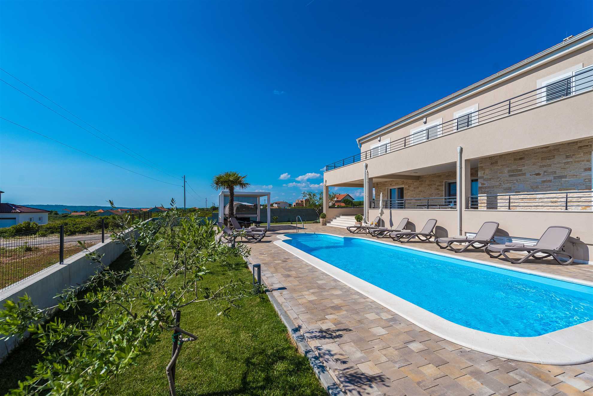 Villa Providenca with heated pool