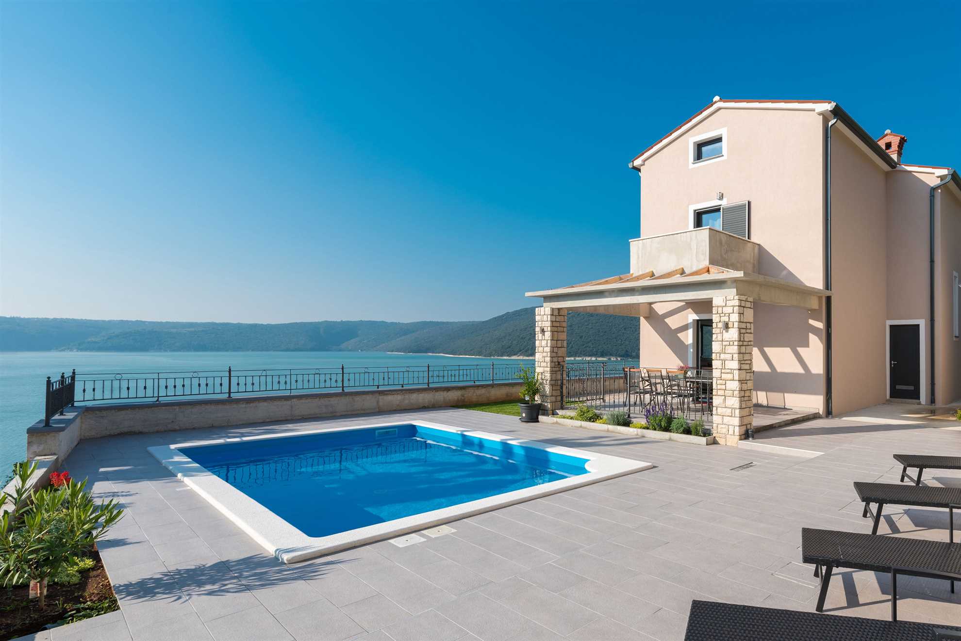 Image of Casa Mia near the sea with a stunning view
