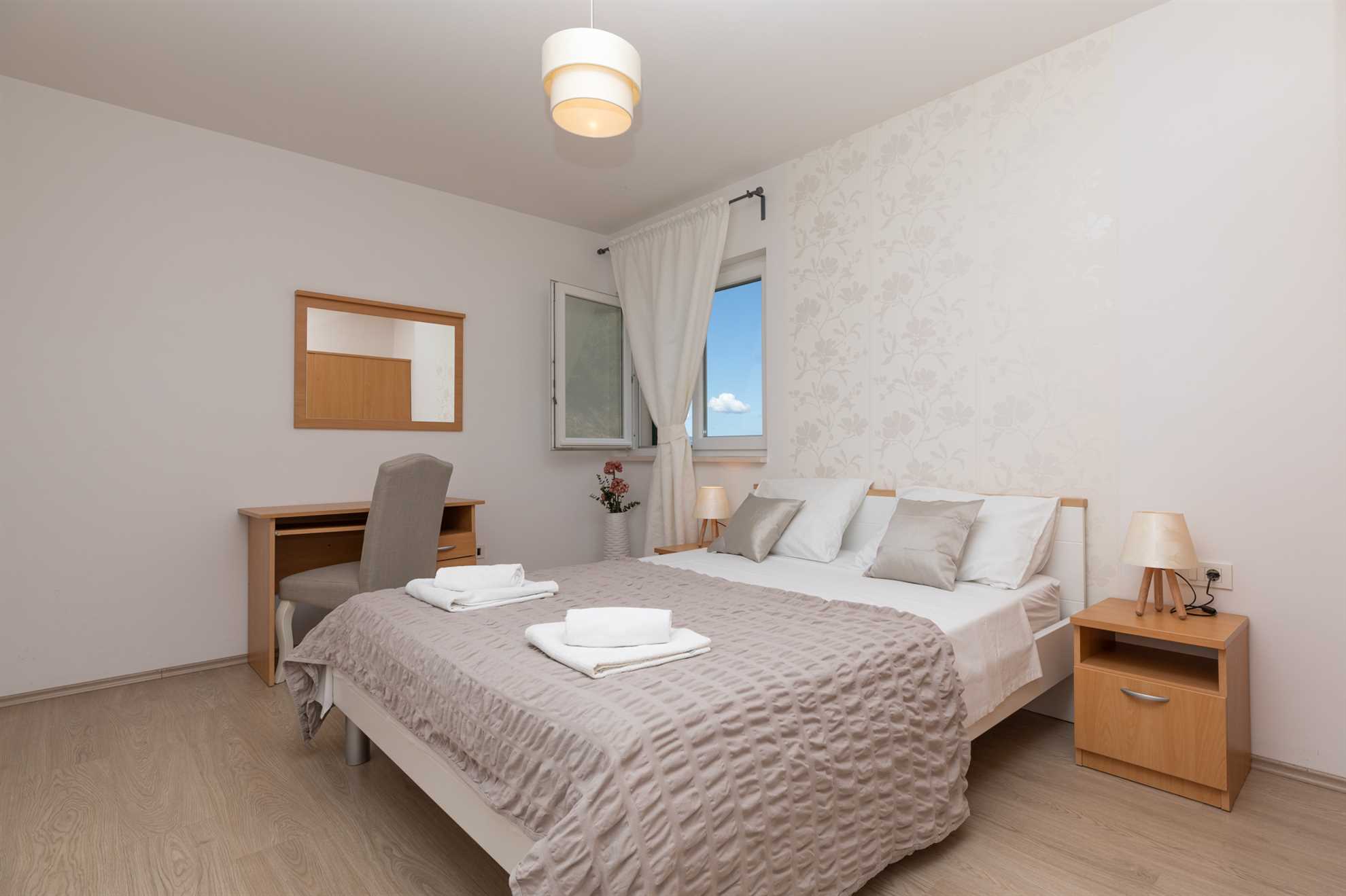 Apartment 7 (2+2) with balcony and seaview